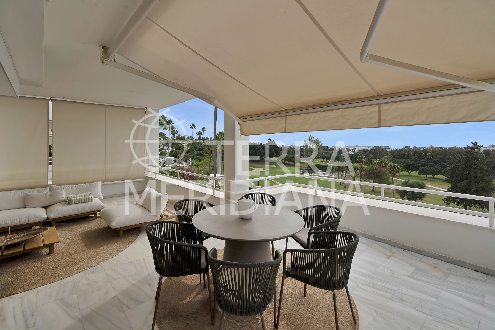 Apartment in Los Naranjos, Marbella