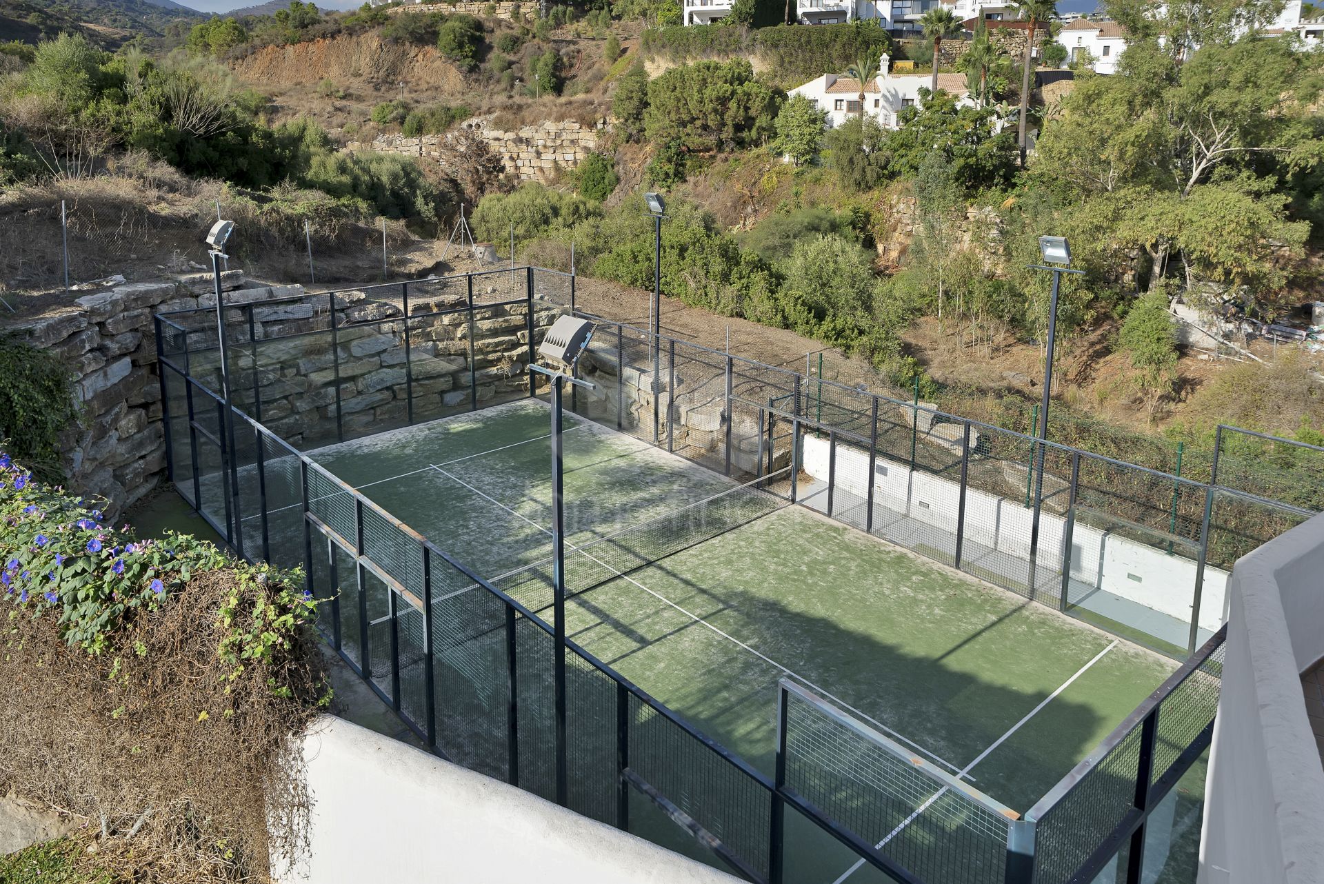 Apartamento en Los Naranjos, Marbella