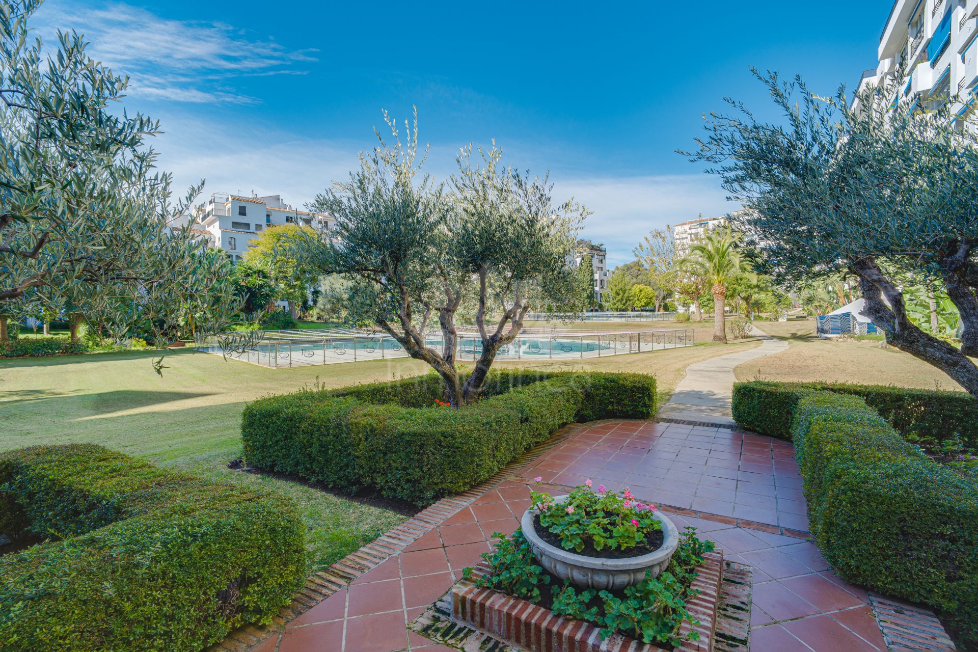 Duplex Penthouse in Marbella - Puerto Banus, Marbella