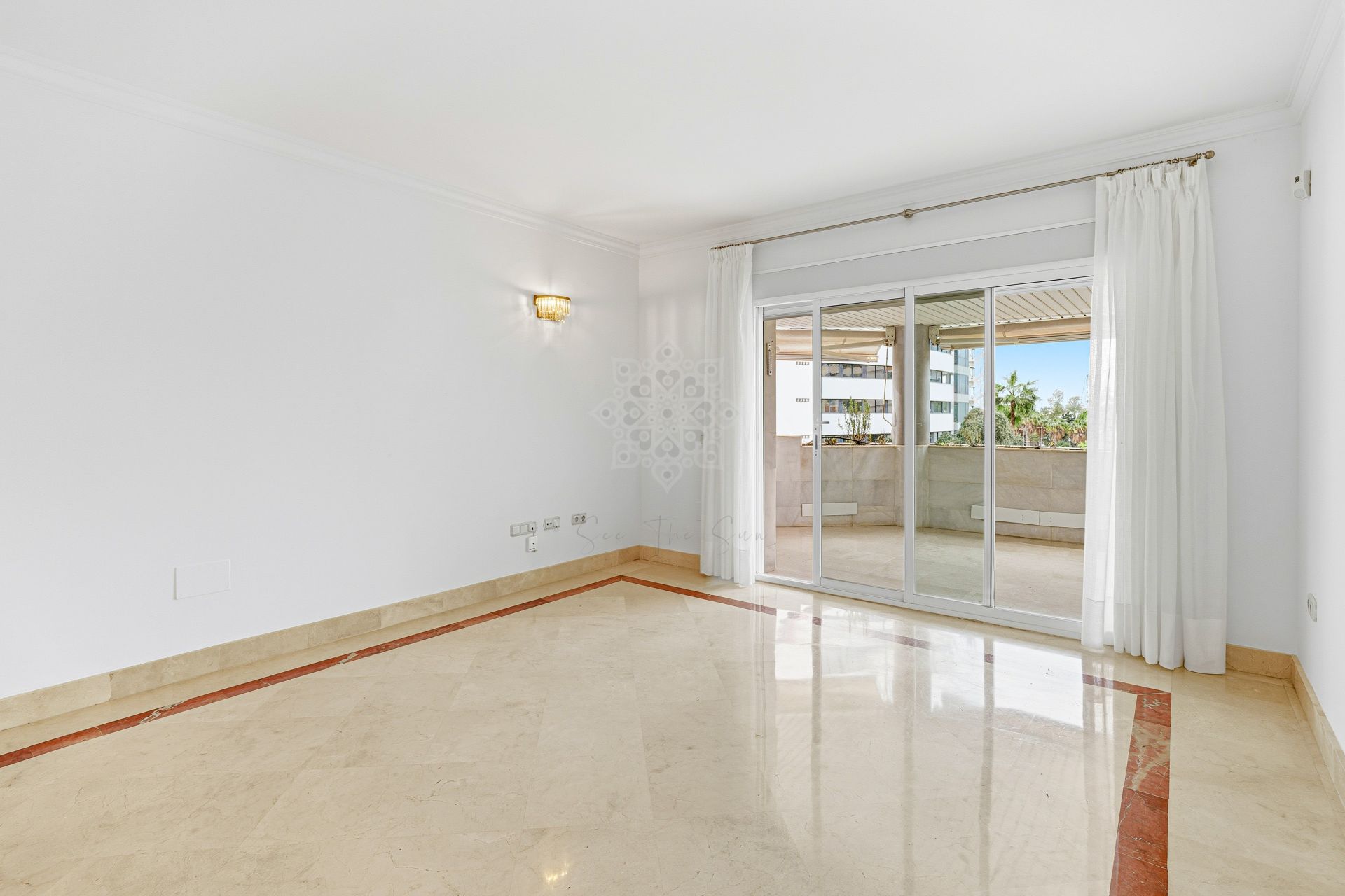Apartamento en Jardín del Mediterráneo, Marbella
