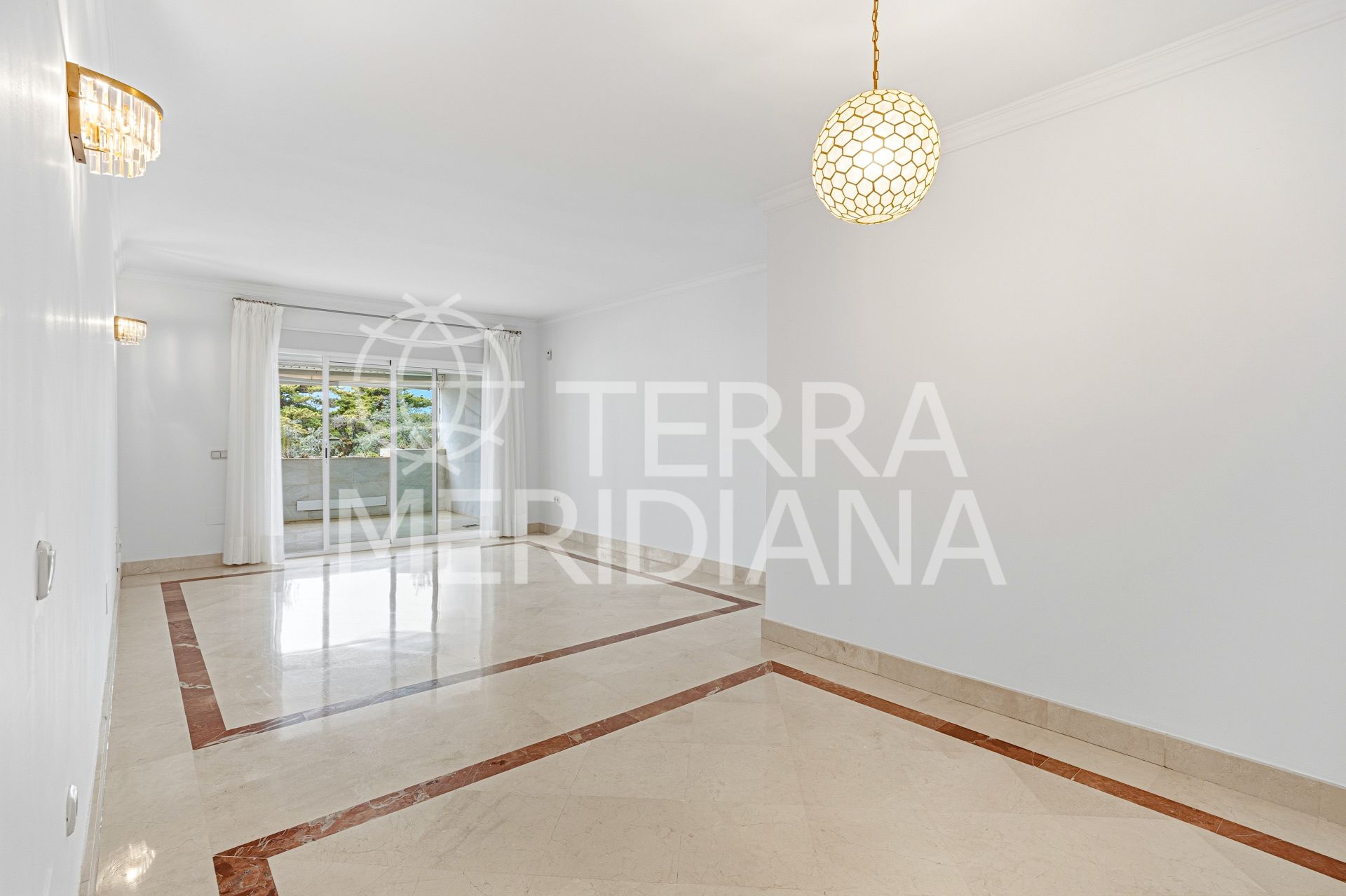 Apartment in Jardín del Mediterráneo, Marbella