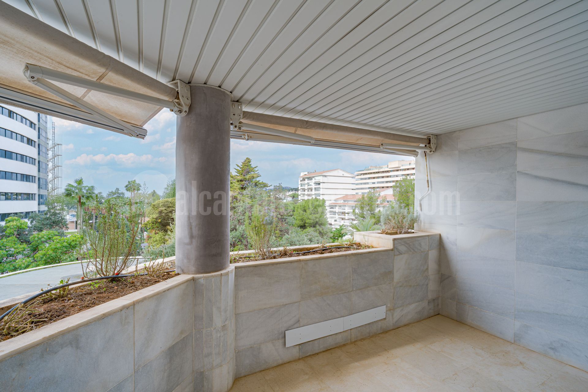 Apartamento en Jardín del Mediterráneo, Marbella
