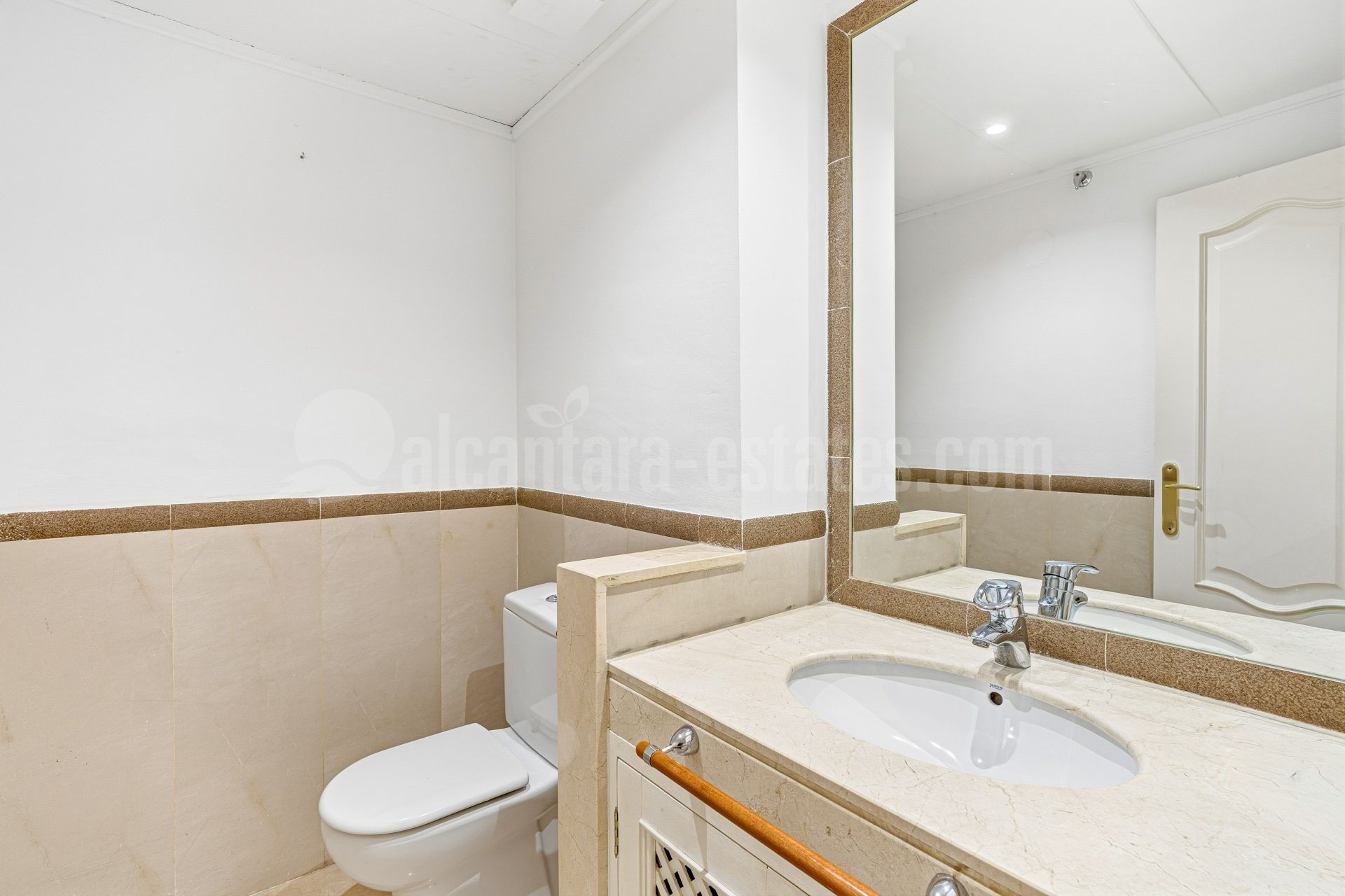 Apartamento en Jardín del Mediterráneo, Marbella