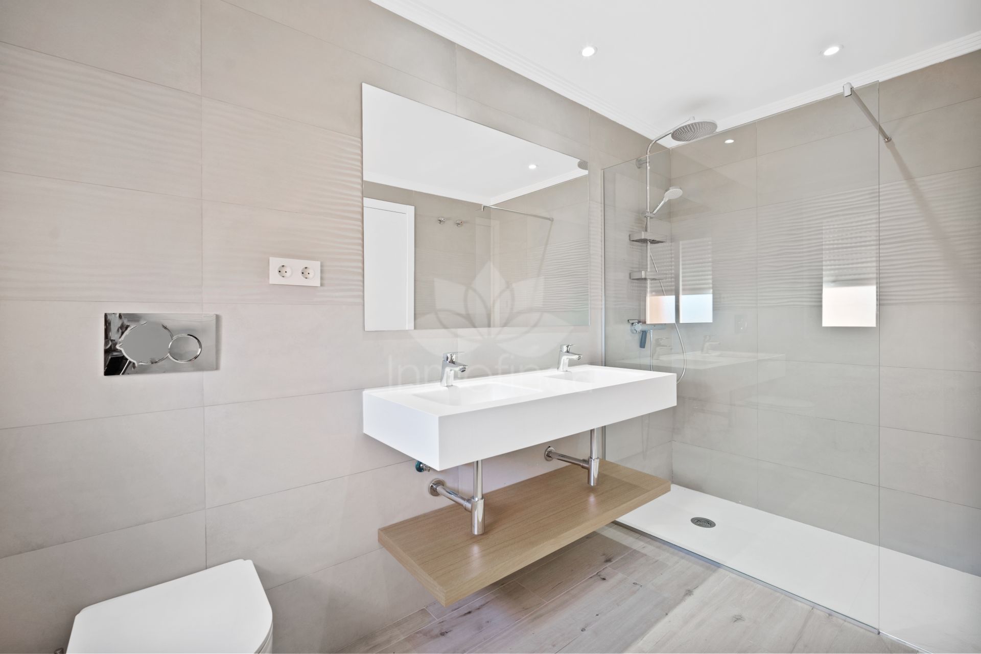 Town House in Paraíso Bellevue, Benahavis