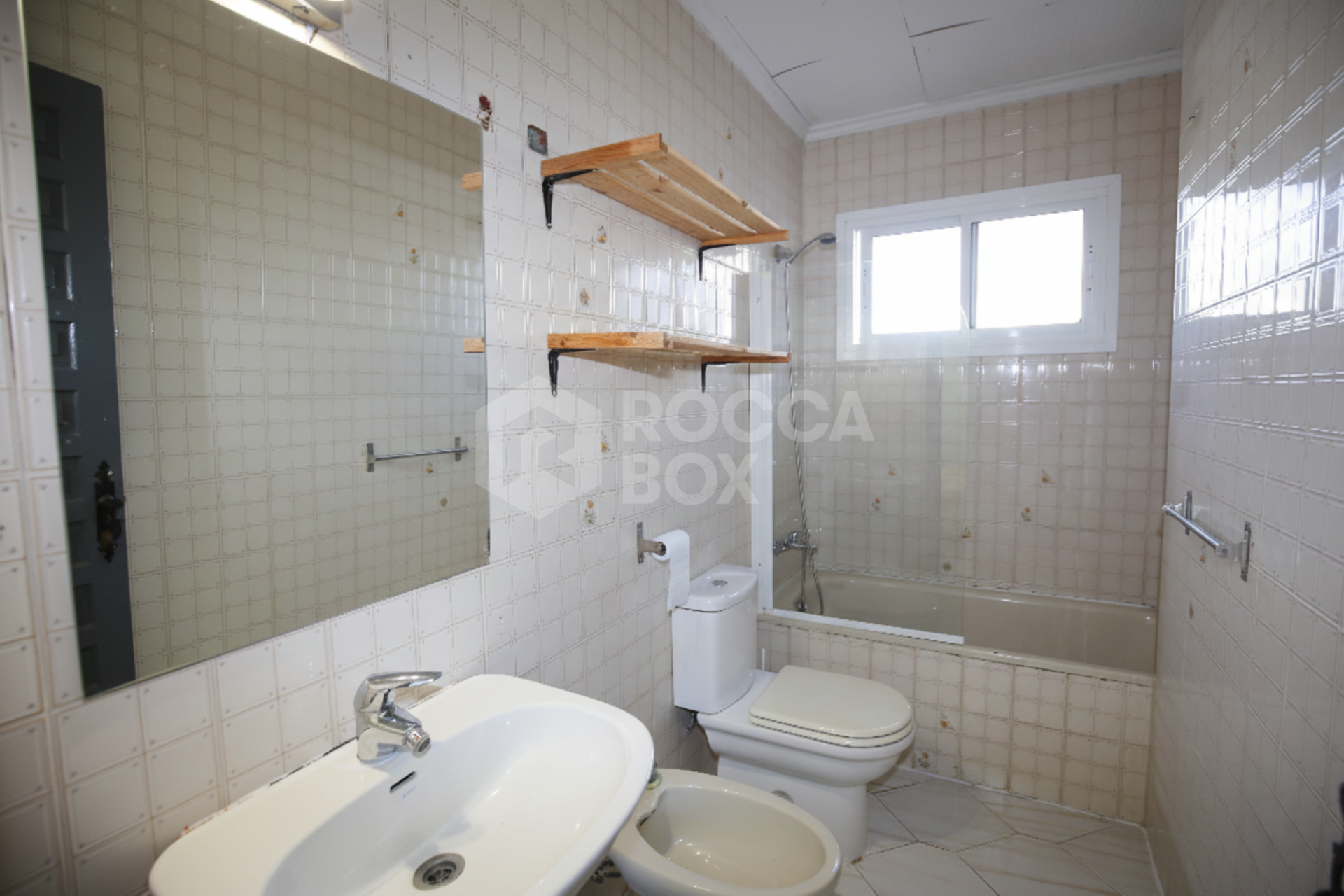 Charming four Bedroom Semi-Detached House Close to the Beach in Calypso, Mijas Costa