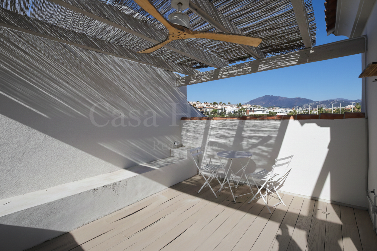 Adosado en Agra Residencial, Estepona