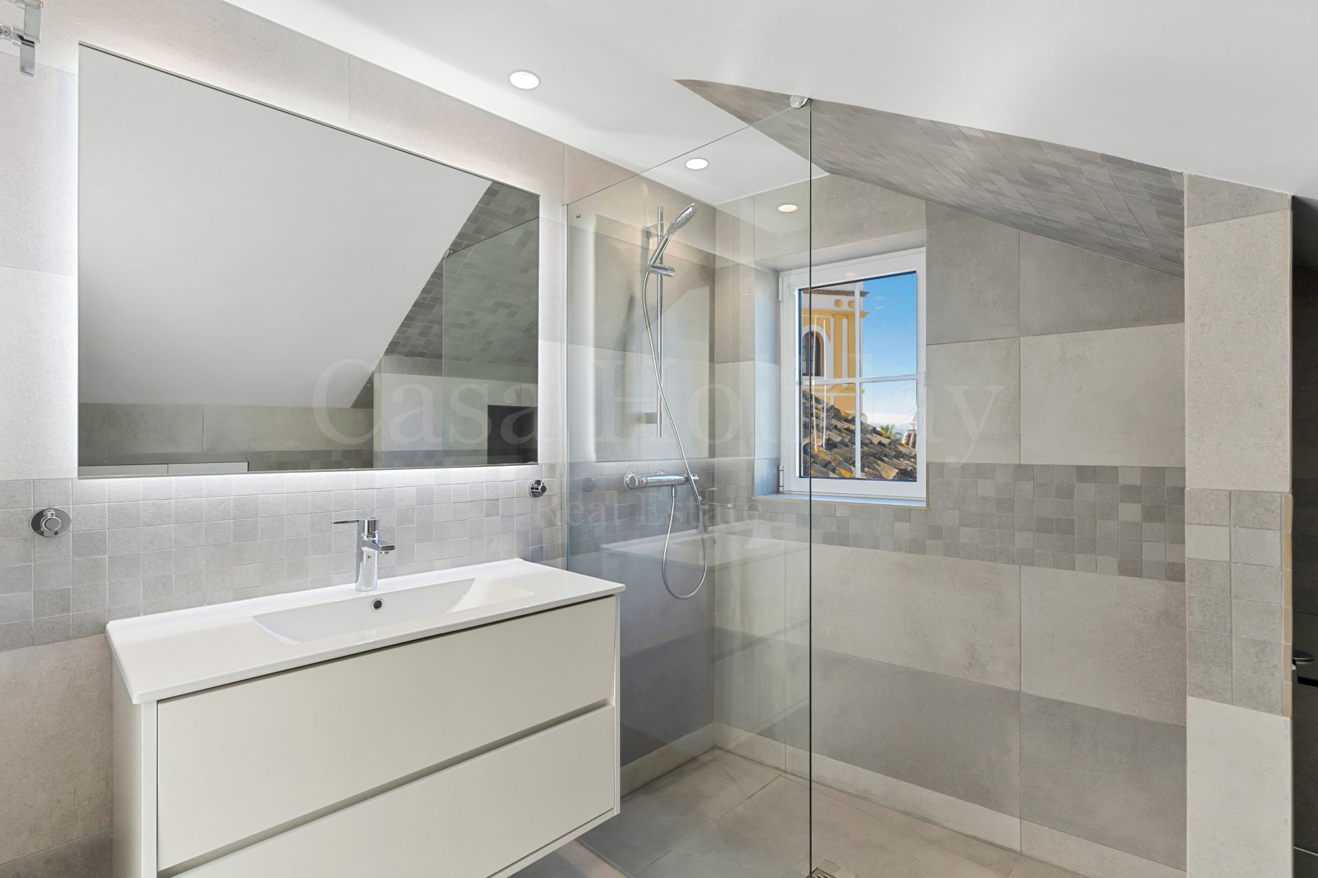 Town House in Montepiedra, Marbella