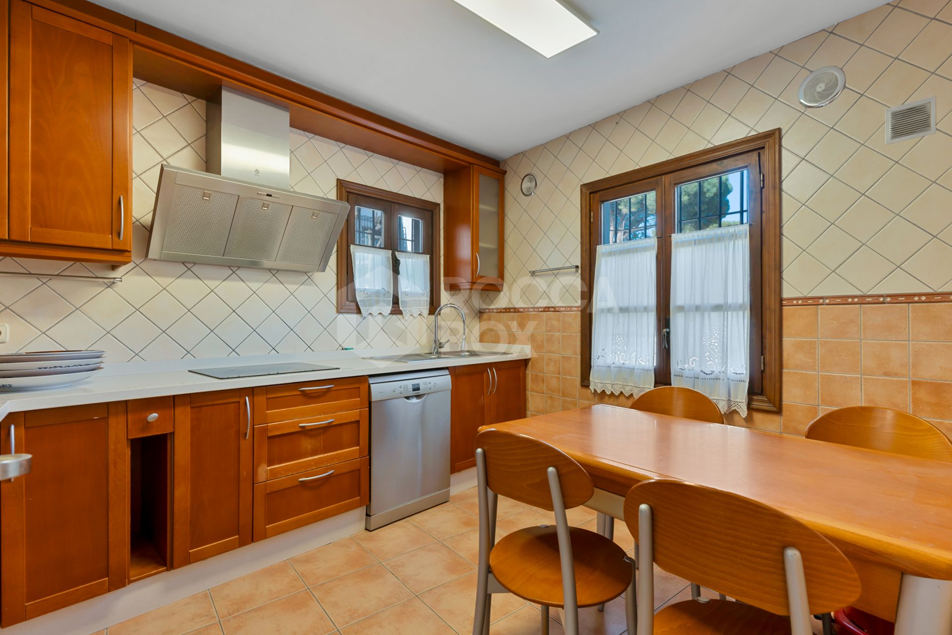 South-facing four-bedroom townhouse located in the gated community of Montepiedra , Nagueles within the Golden Mile, Marbella