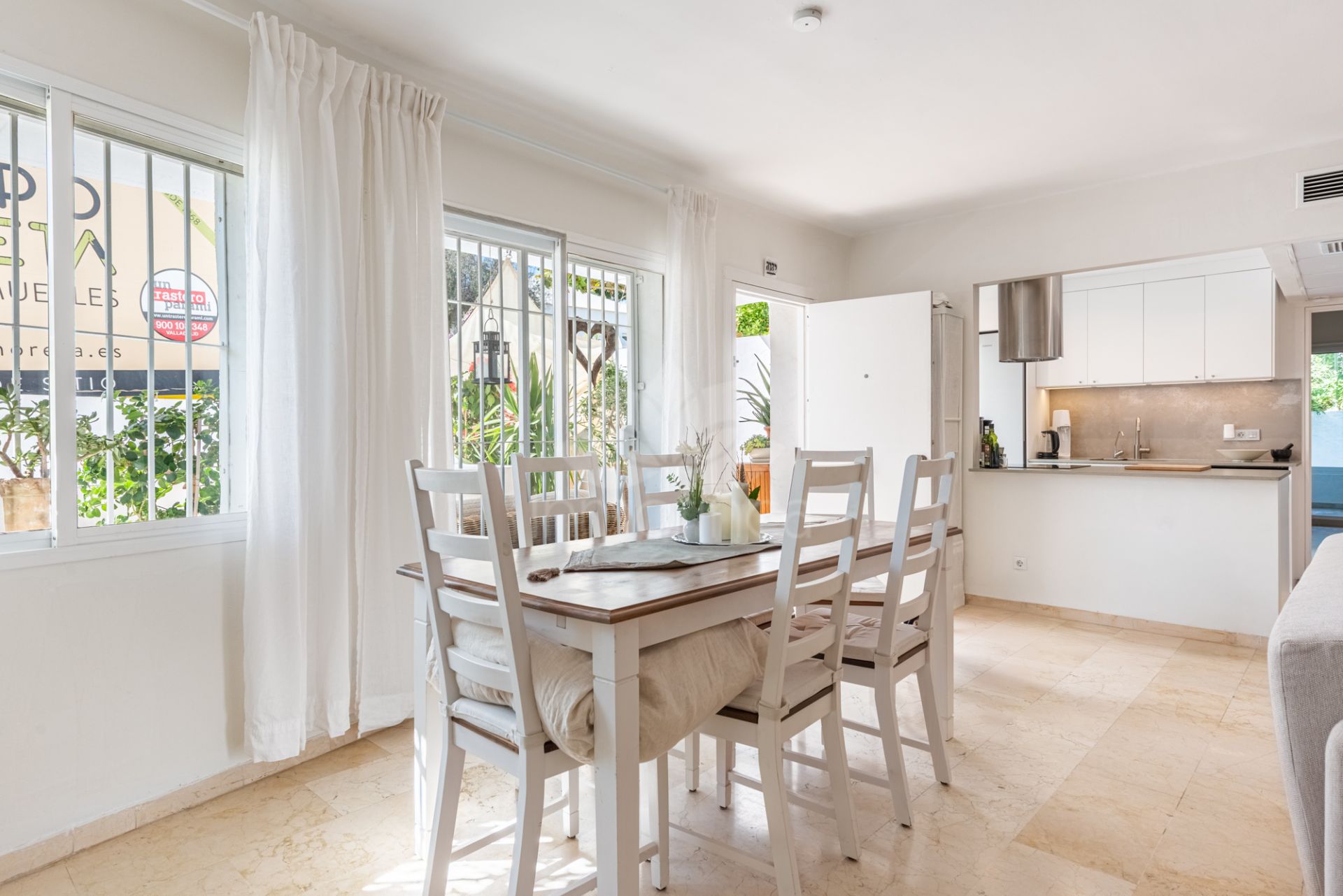 Apartamento Planta Baja en Rio Real, Marbella