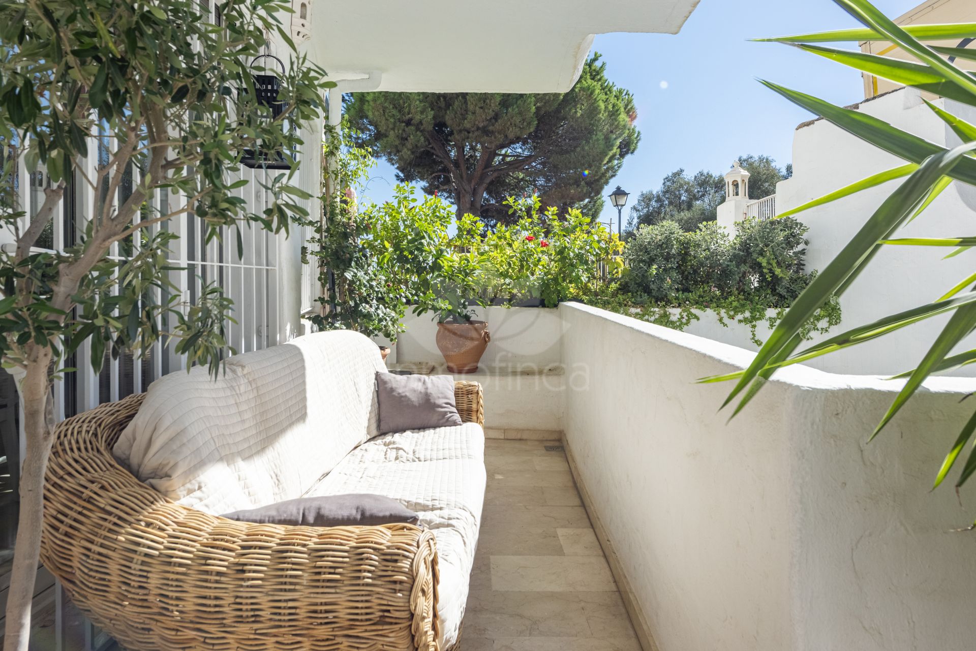 Apartamento Planta Baja en Rio Real, Marbella