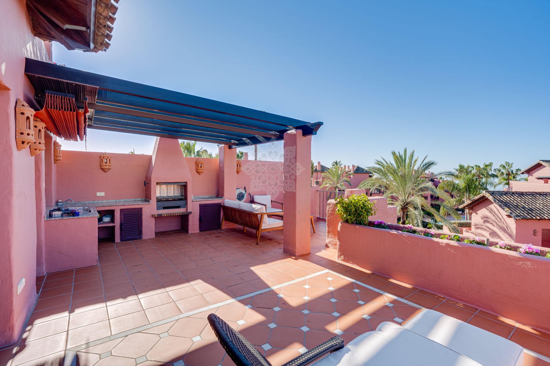Duplex Penthouse in Menara Beach, Estepona