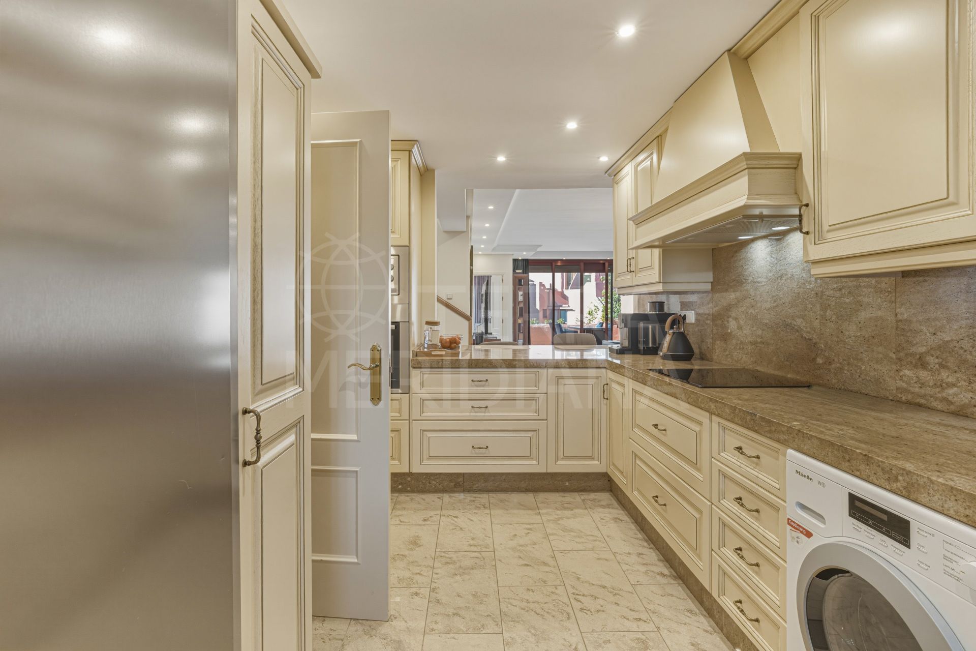 Duplex Penthouse in Menara Beach, Estepona