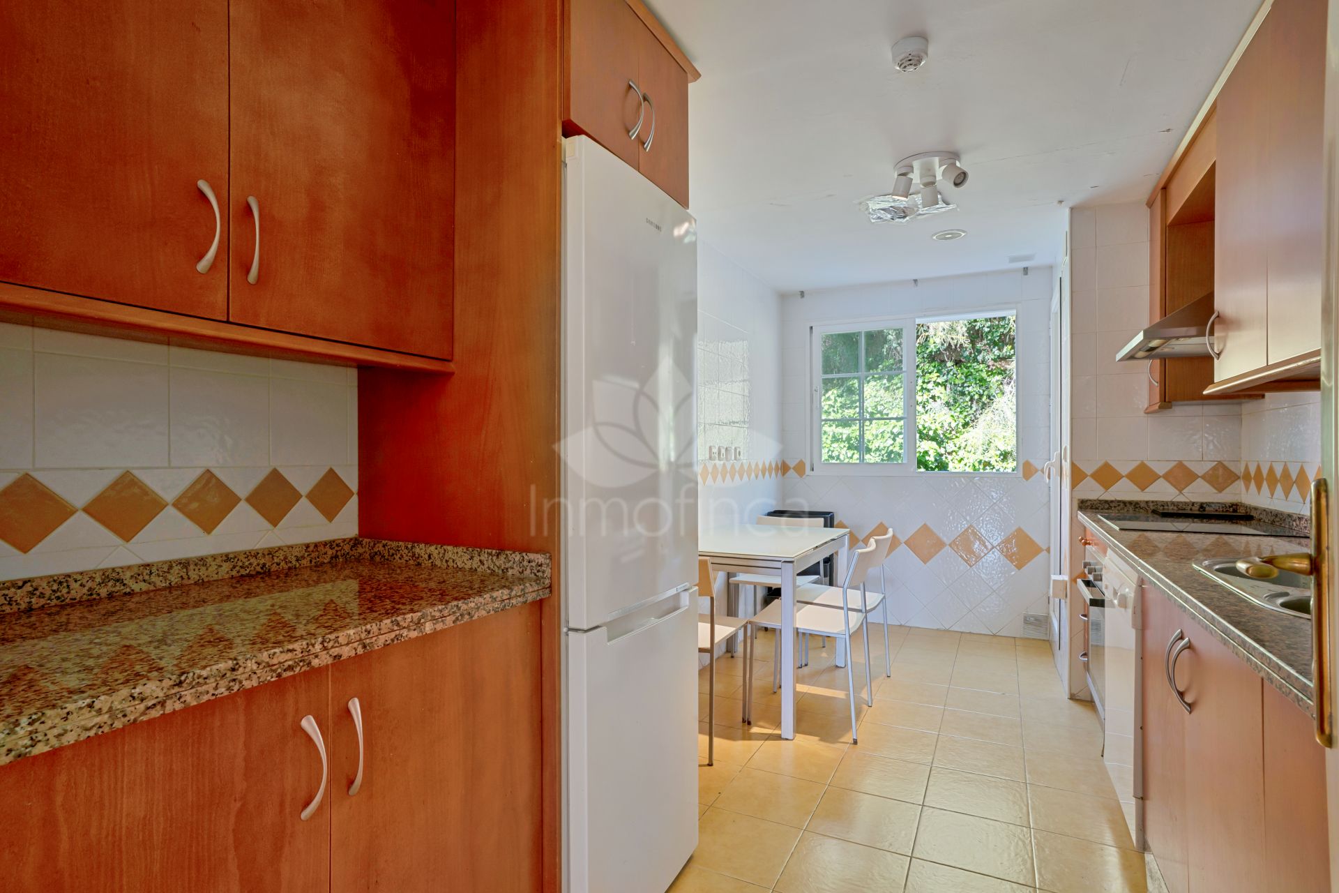 Apartamento en Rio Real Golf, Marbella