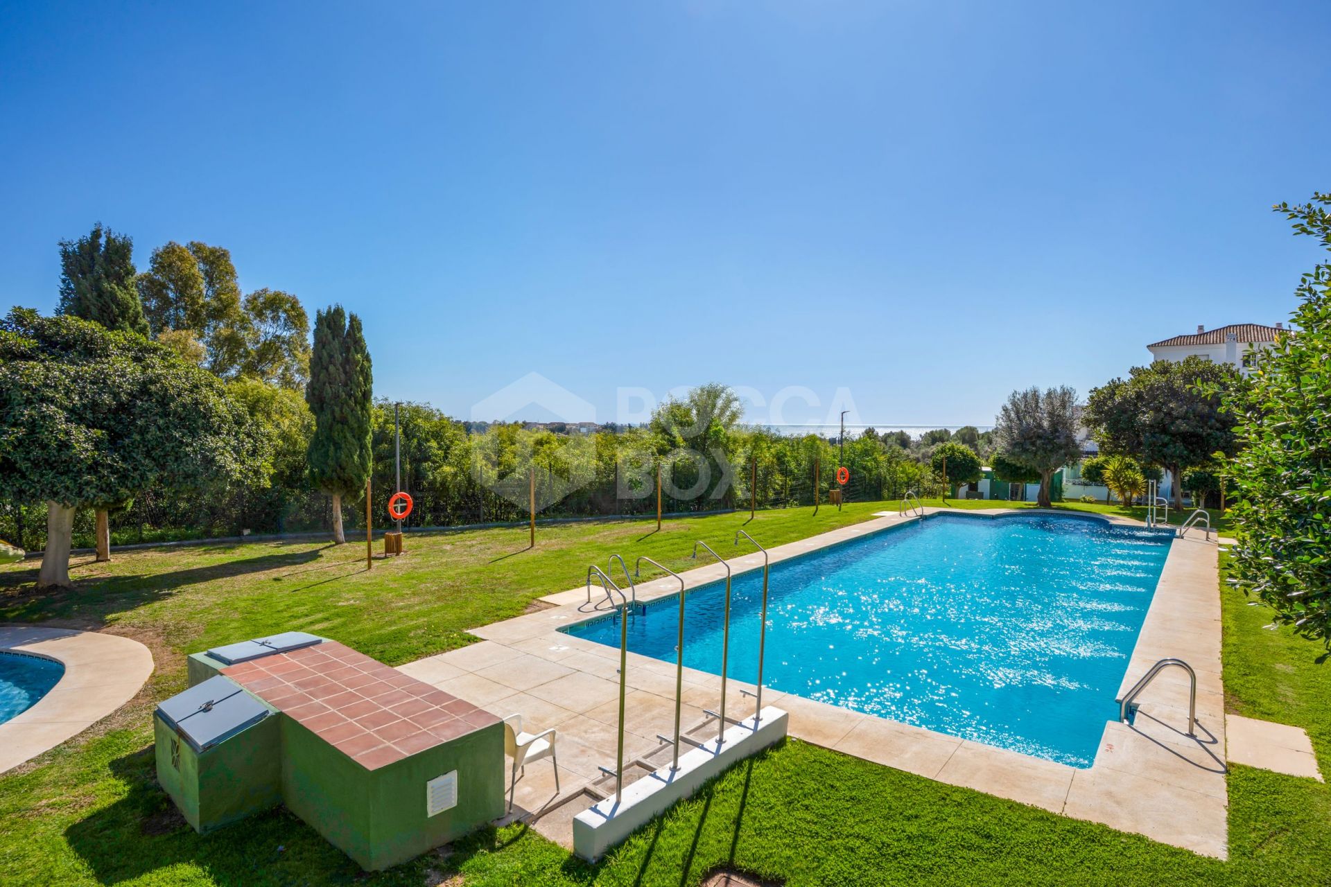 Bright south west-facing two bedroom apartment located in the gated community of Lomas de Rio Real, Marbella