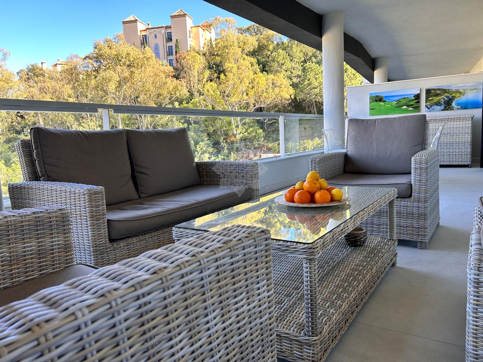 Apartment in The Crest, Benahavis