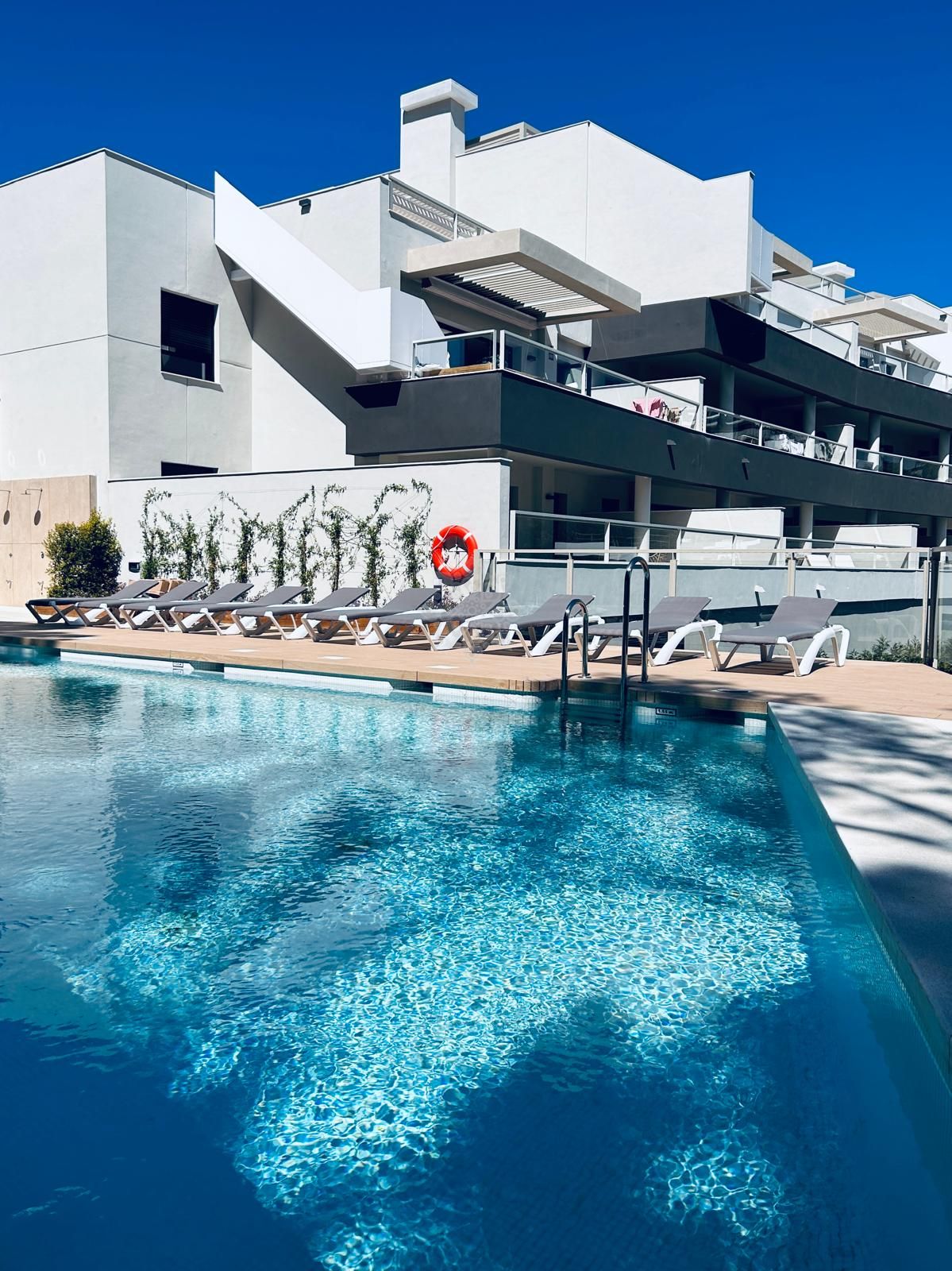 Apartment in The Crest, Benahavis