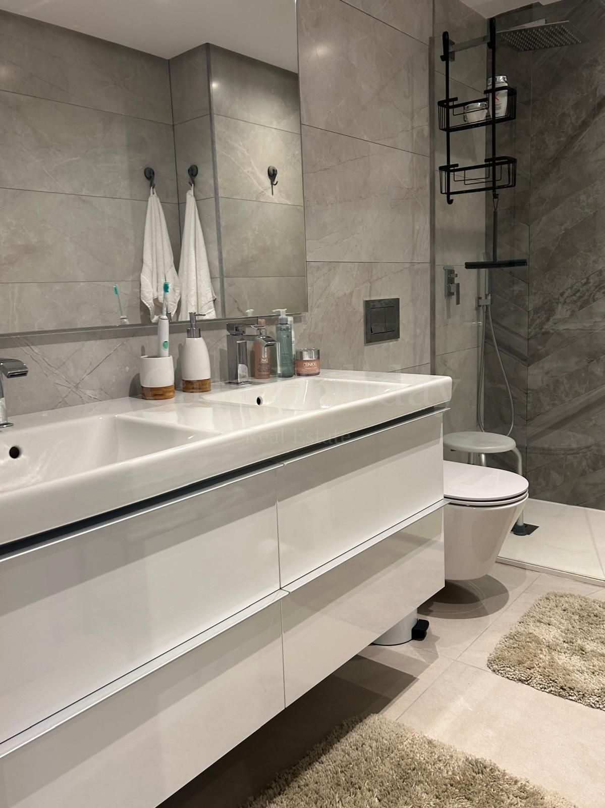 Apartamento en The Crest, Benahavis