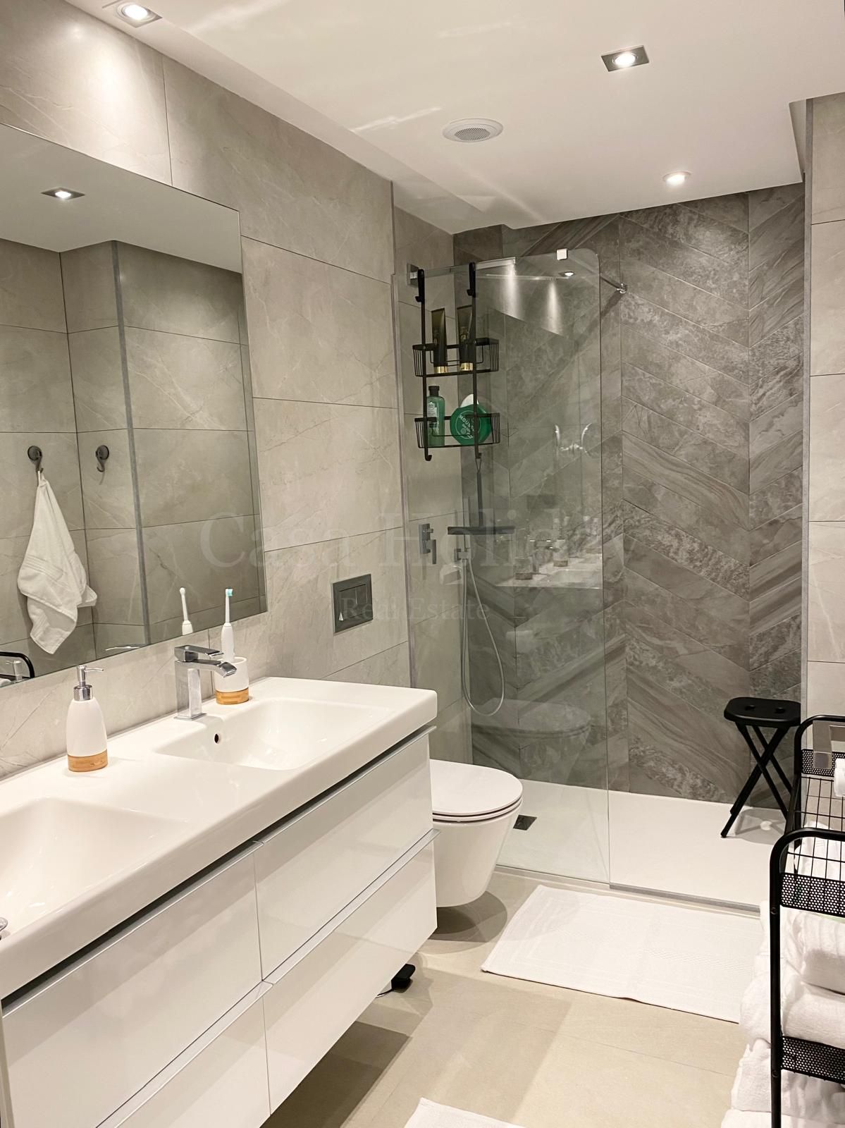 Apartamento en The Crest, Benahavis