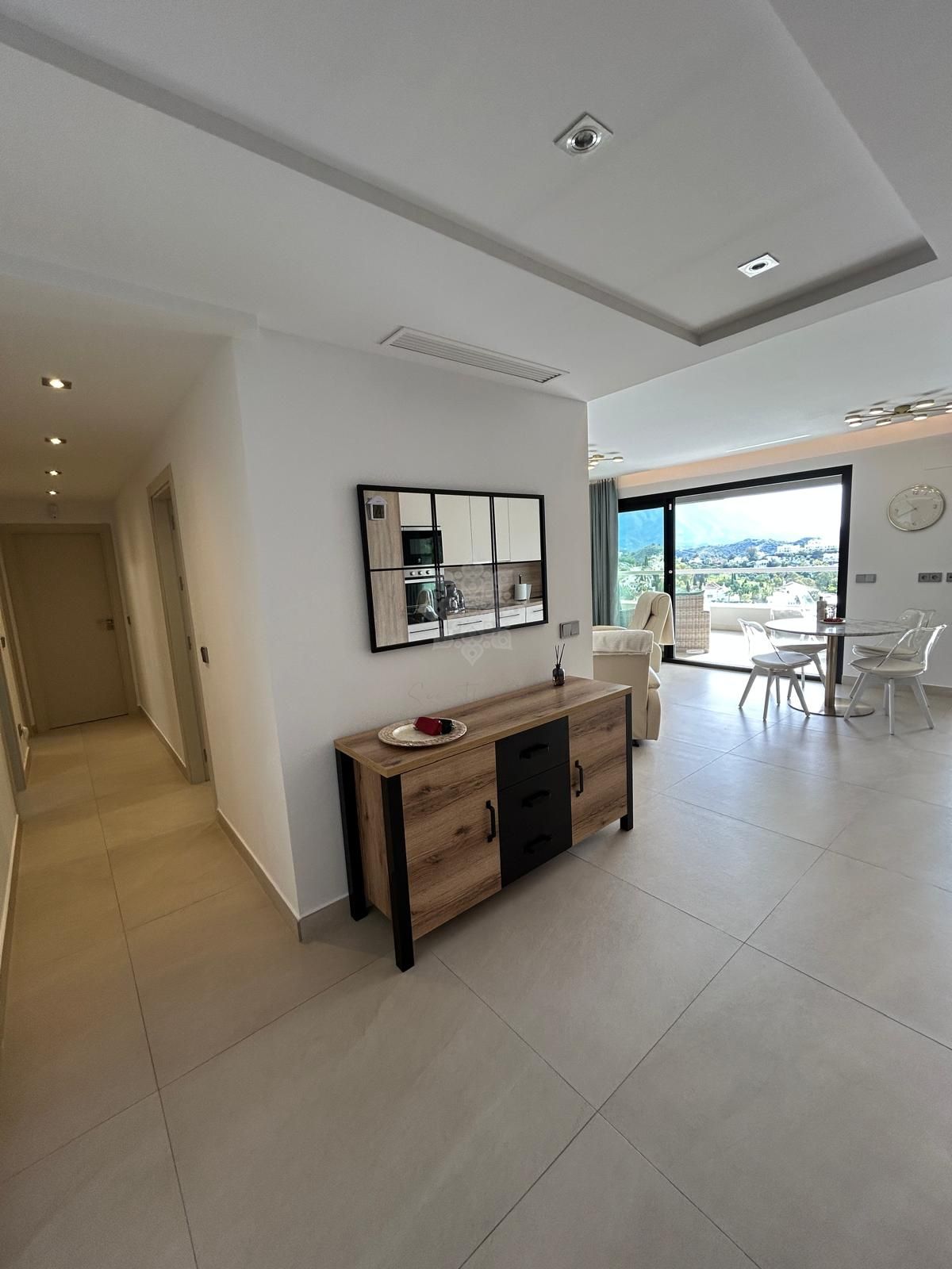 Apartment in The Crest, Benahavis
