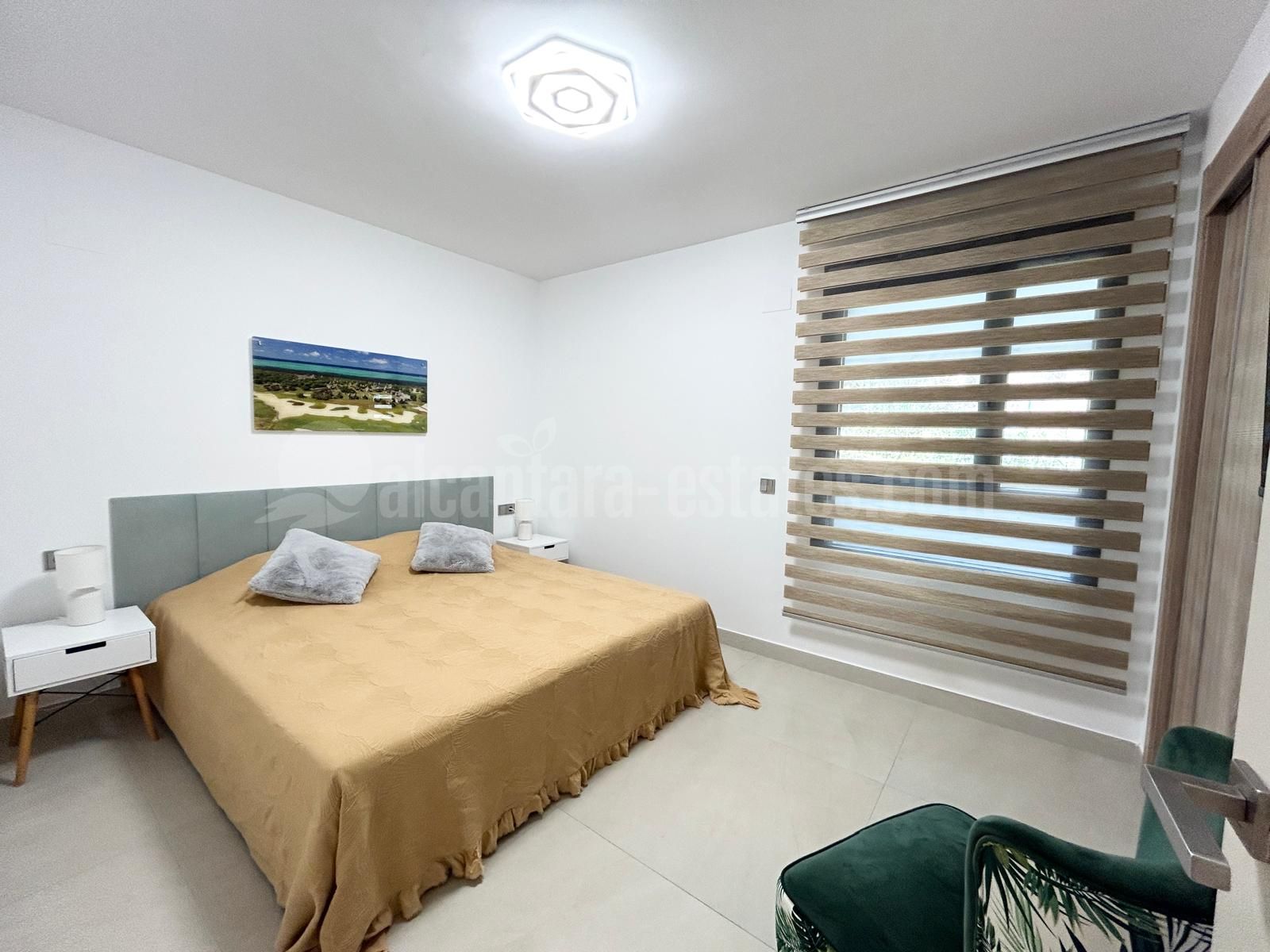 Apartment in The Crest, Benahavis
