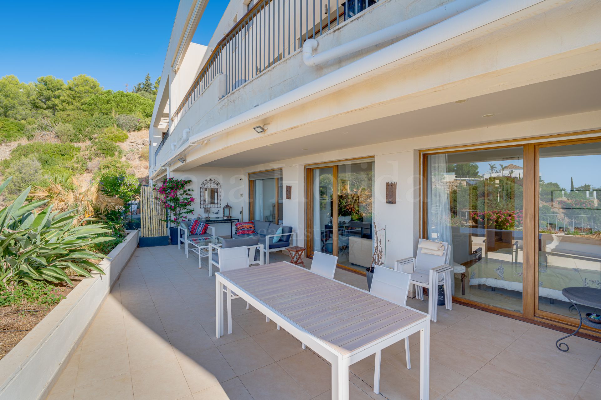 Ground Floor Apartment in Lomas de los Monteros, Marbella