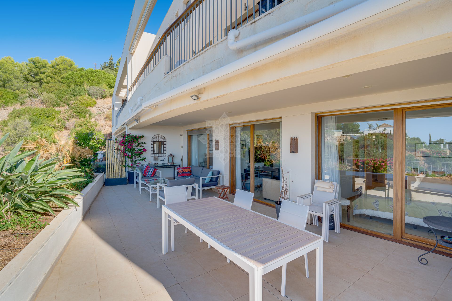 Ground Floor Apartment in Lomas de los Monteros, Marbella