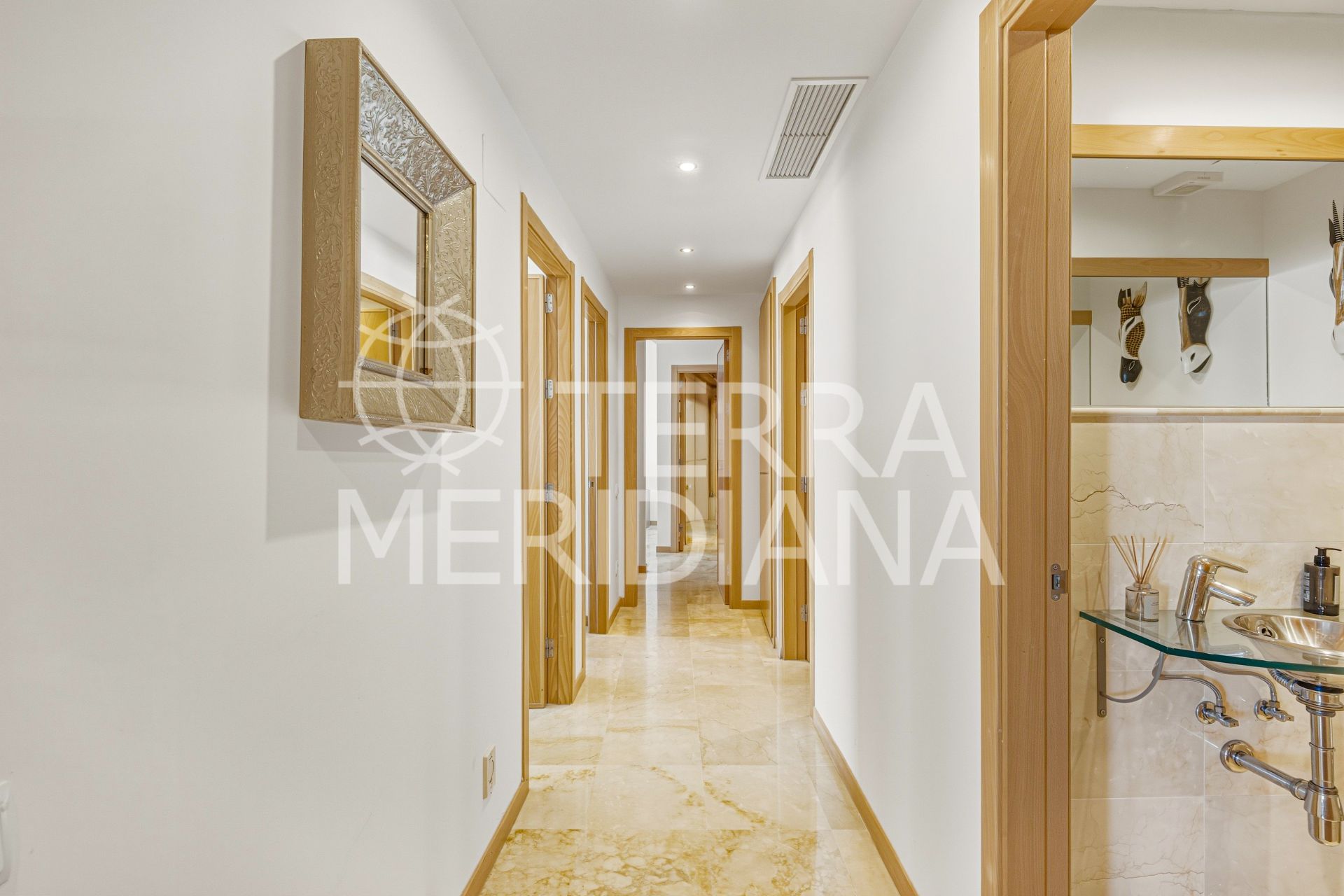 Ground Floor Apartment in Lomas de los Monteros, Marbella