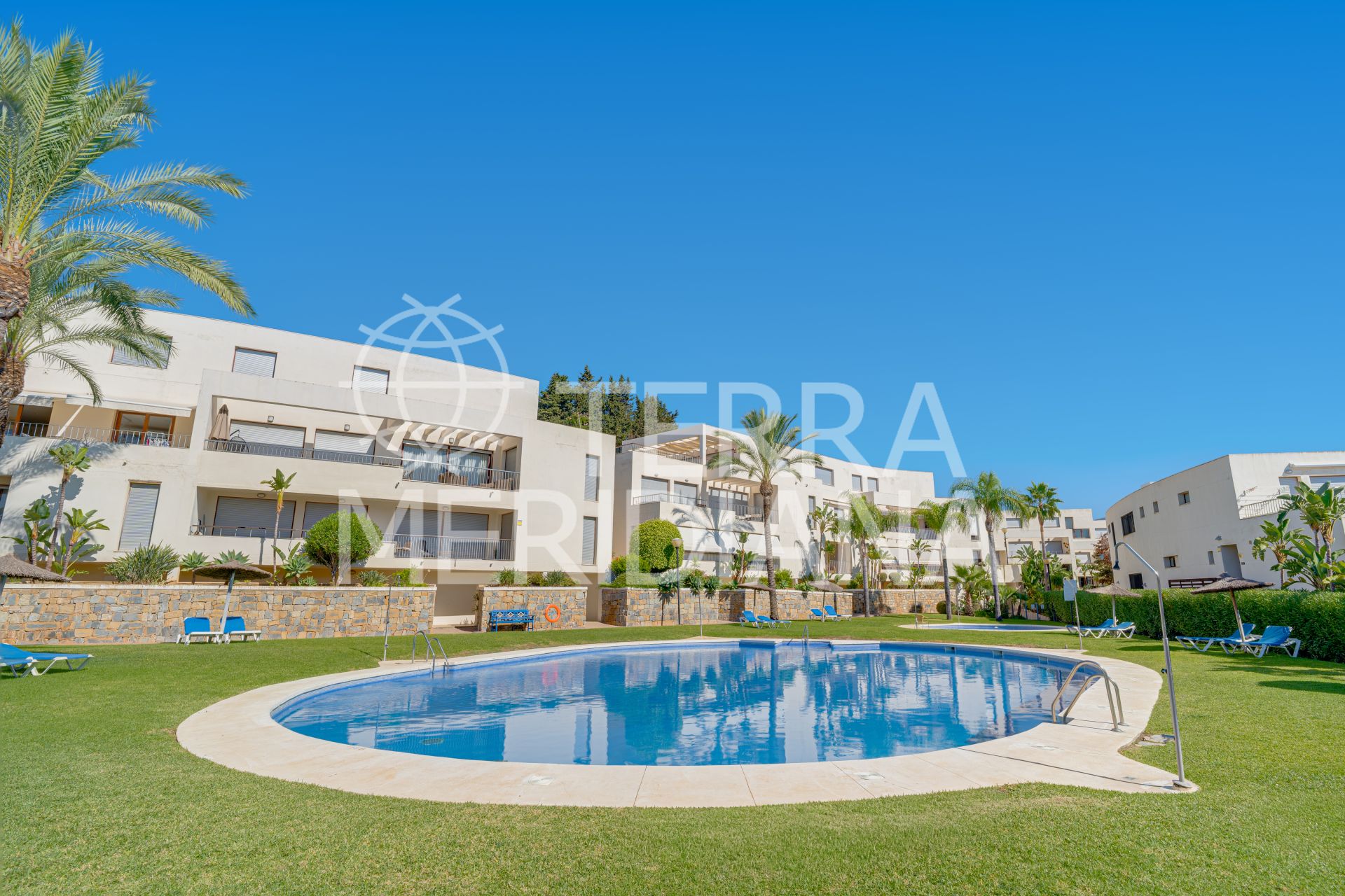 Ground Floor Apartment in Lomas de los Monteros, Marbella