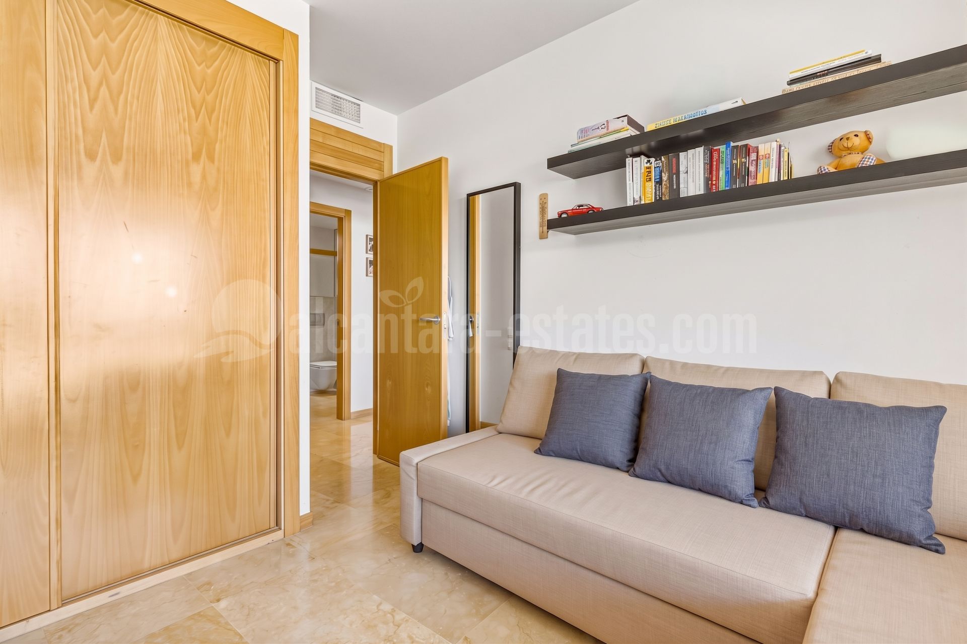 Ground Floor Apartment in Lomas de los Monteros, Marbella