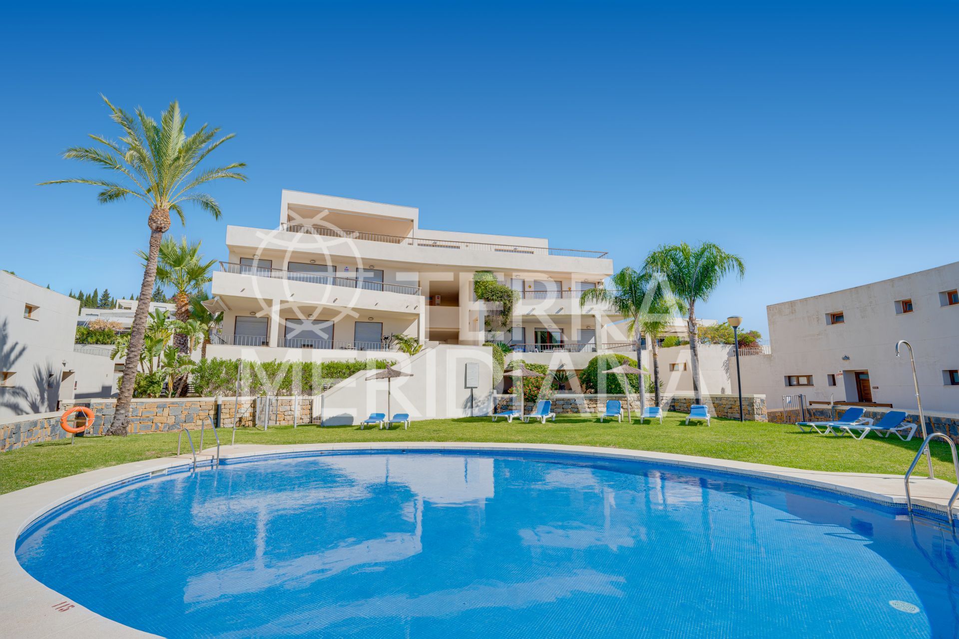 Ground Floor Apartment in Lomas de los Monteros, Marbella
