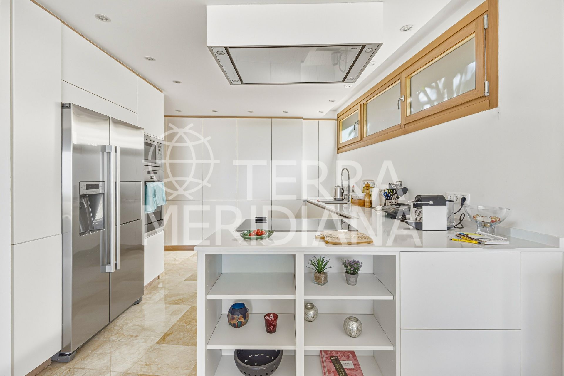 Ground Floor Apartment in Lomas de los Monteros, Marbella