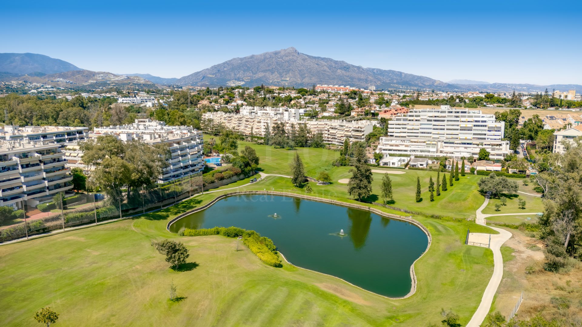 Apartment in Campos de Guadalmina, San Pedro de Alcantara