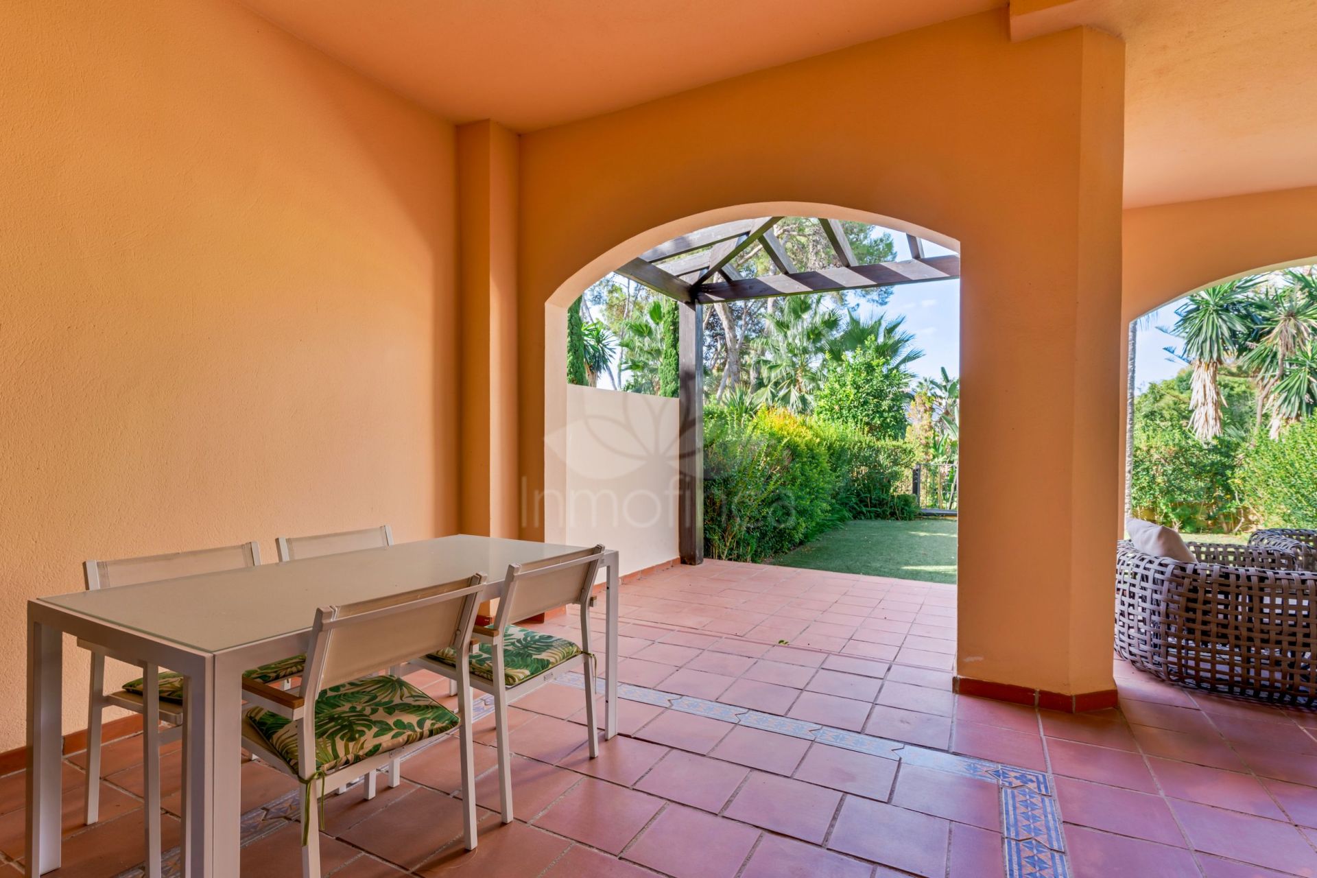 Apartamento Planta Baja en Las Mimosas, Marbella