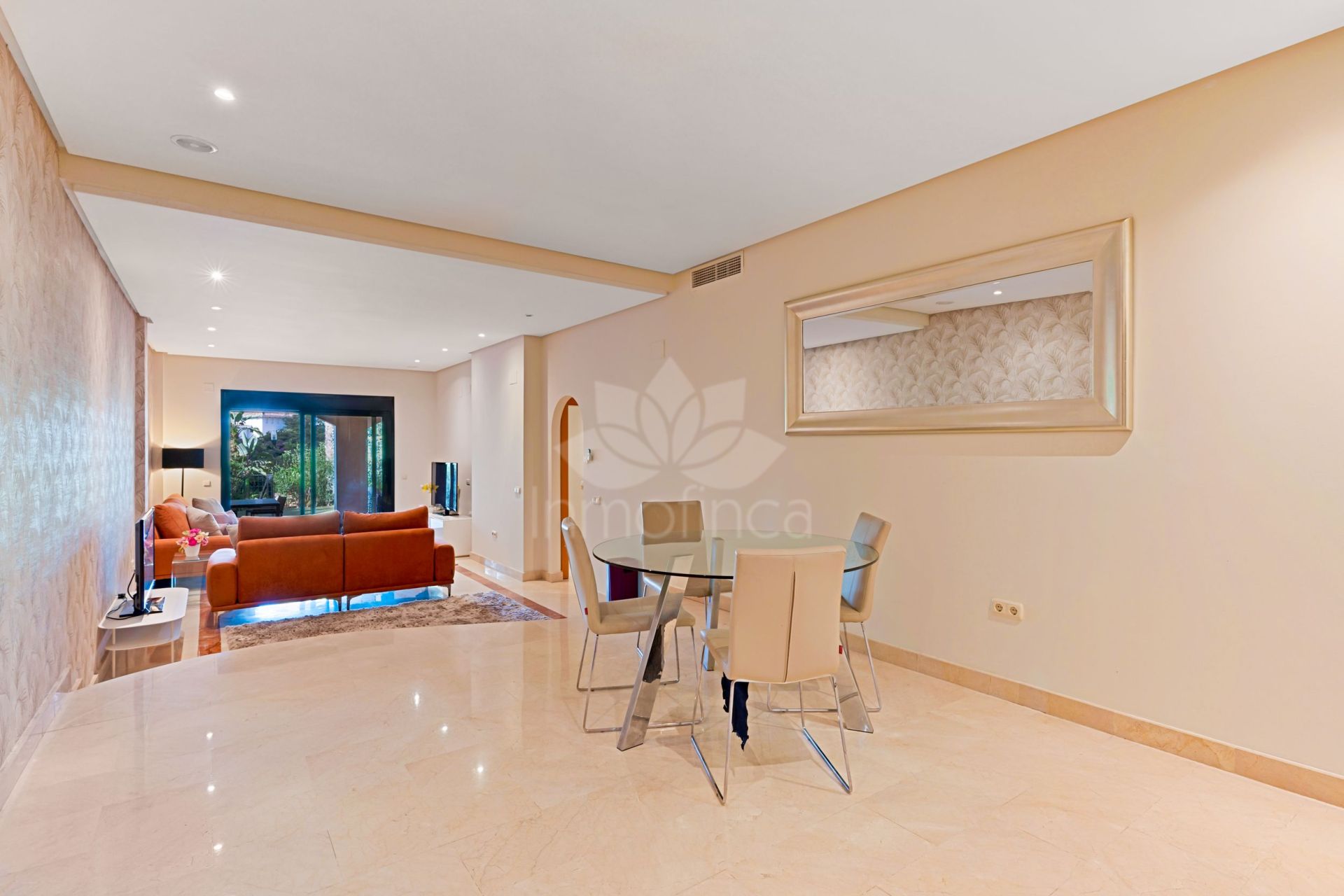 Apartamento Planta Baja en Las Mimosas, Marbella
