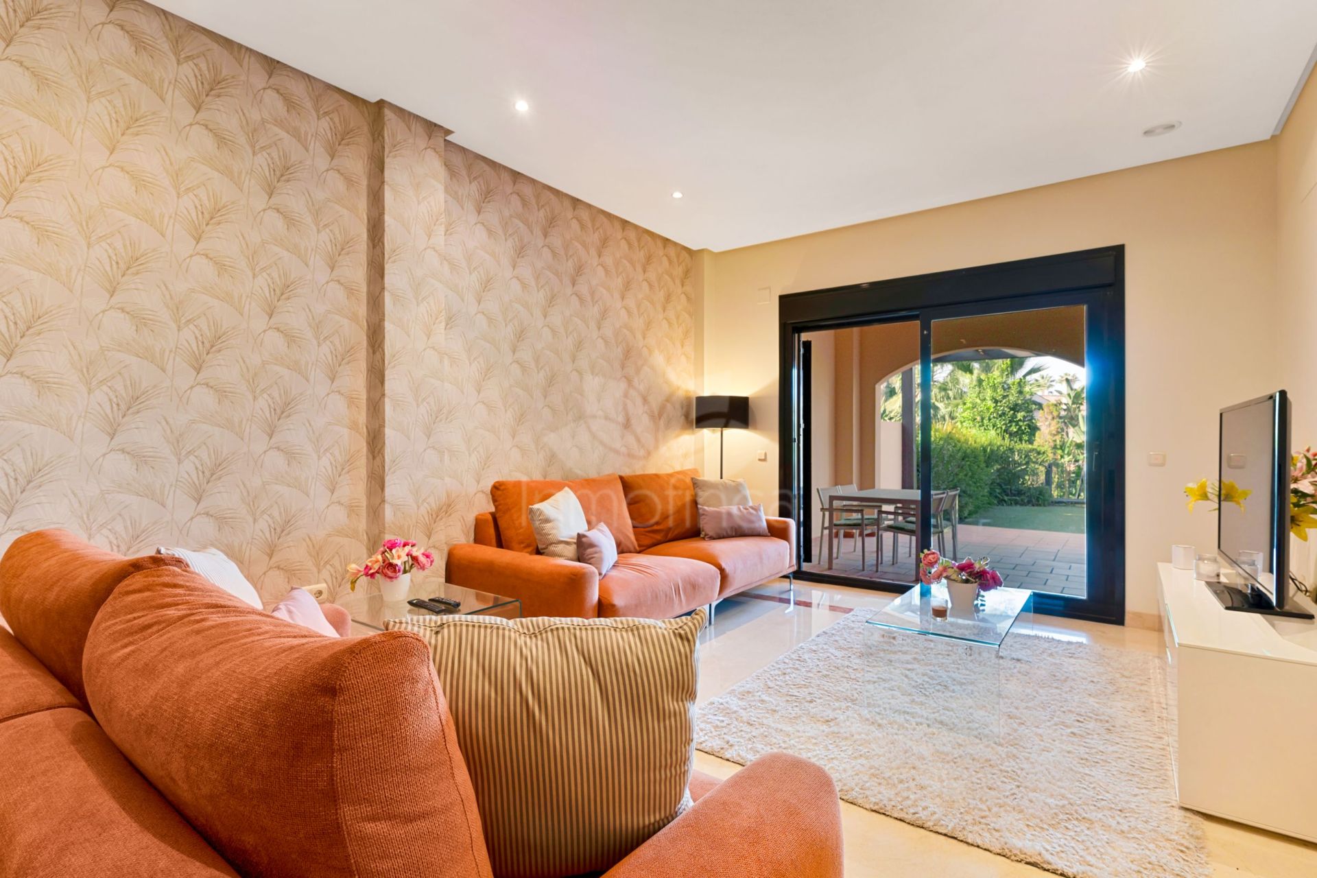 Apartamento Planta Baja en Las Mimosas, Marbella