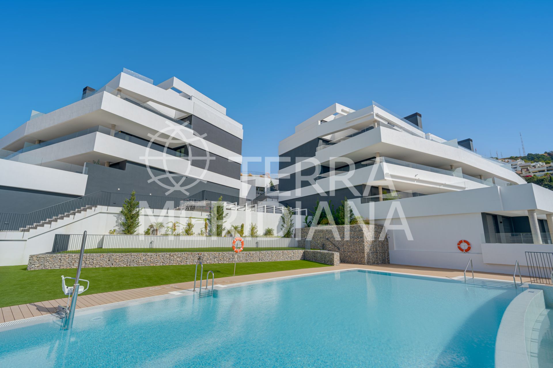 Apartment in Los Altos de los Monteros, Marbella