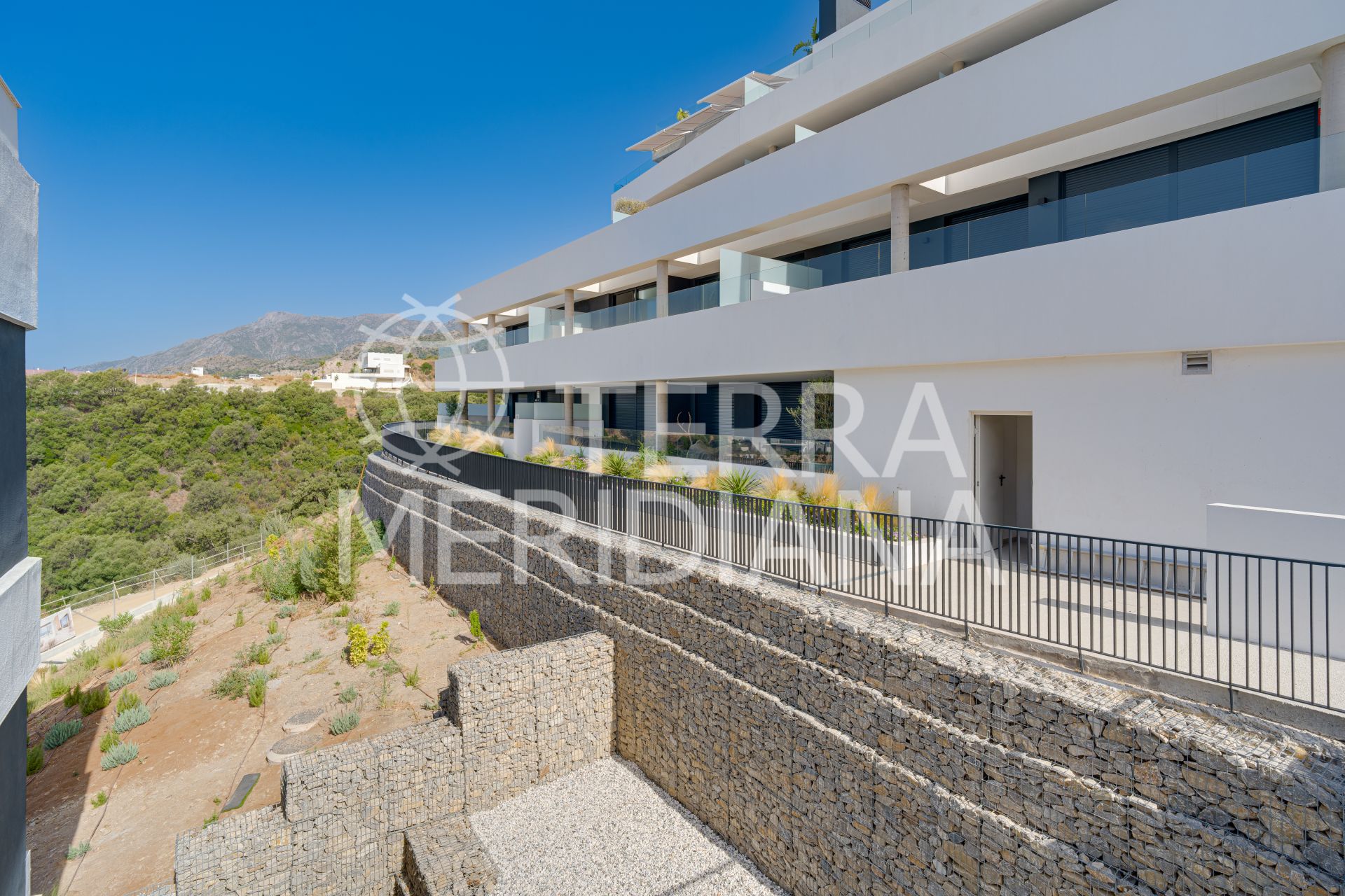 Apartment in Los Altos de los Monteros, Marbella