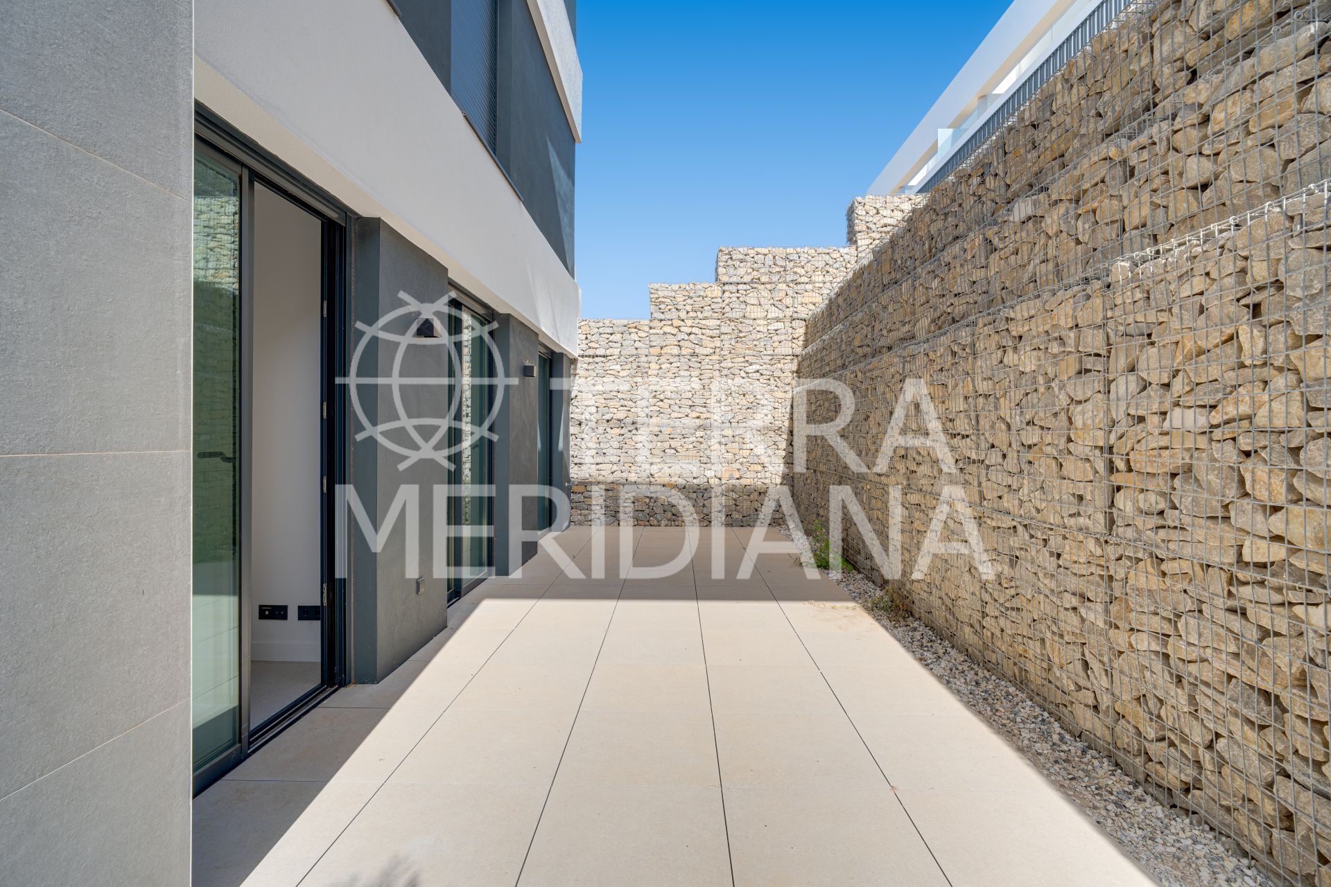 Apartment in Los Altos de los Monteros, Marbella