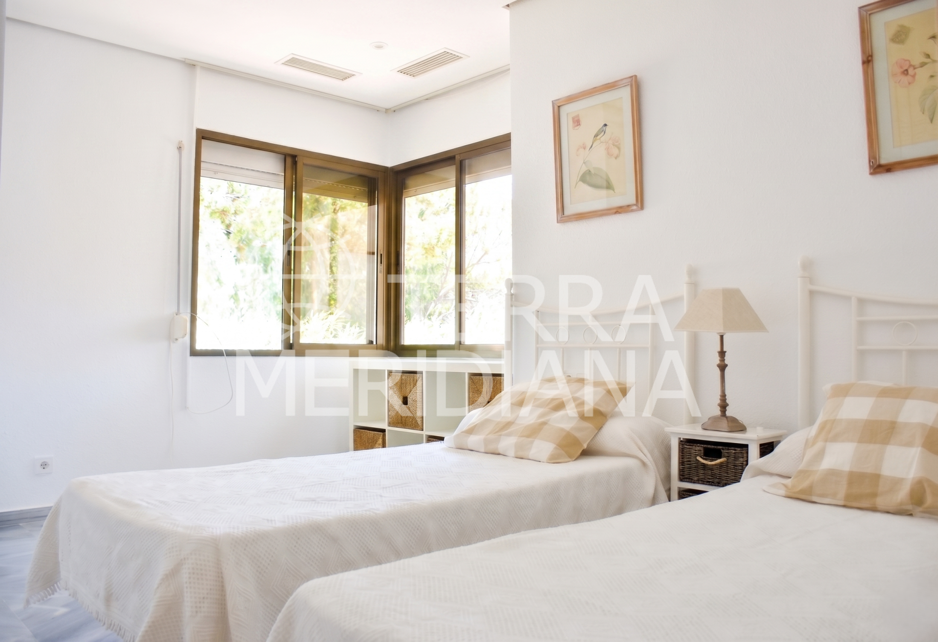 Apartment in Golden Beach, Marbella