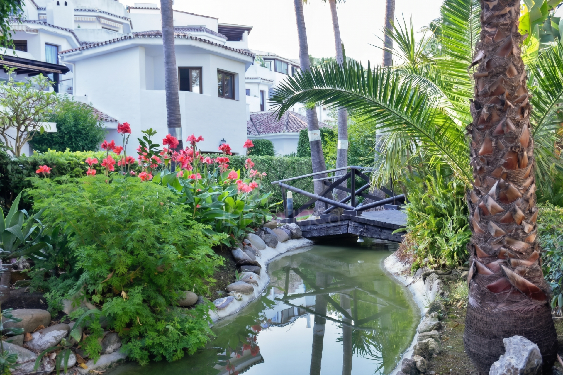 Apartamento en Golden Beach, Marbella