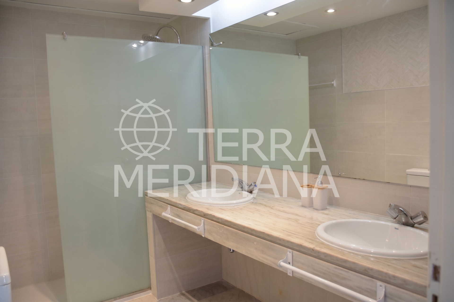 Apartment in Golden Beach, Marbella