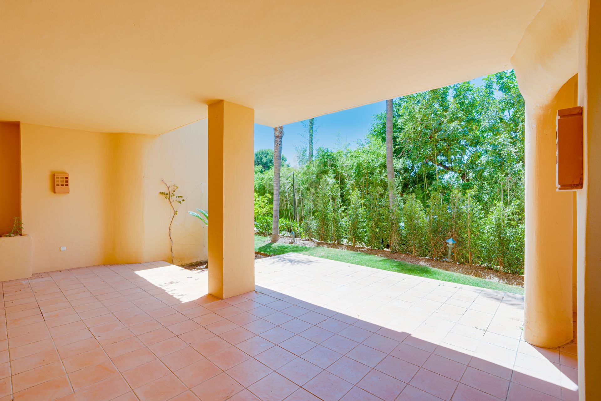 Ground Floor Apartment in Mansion Club, Marbella