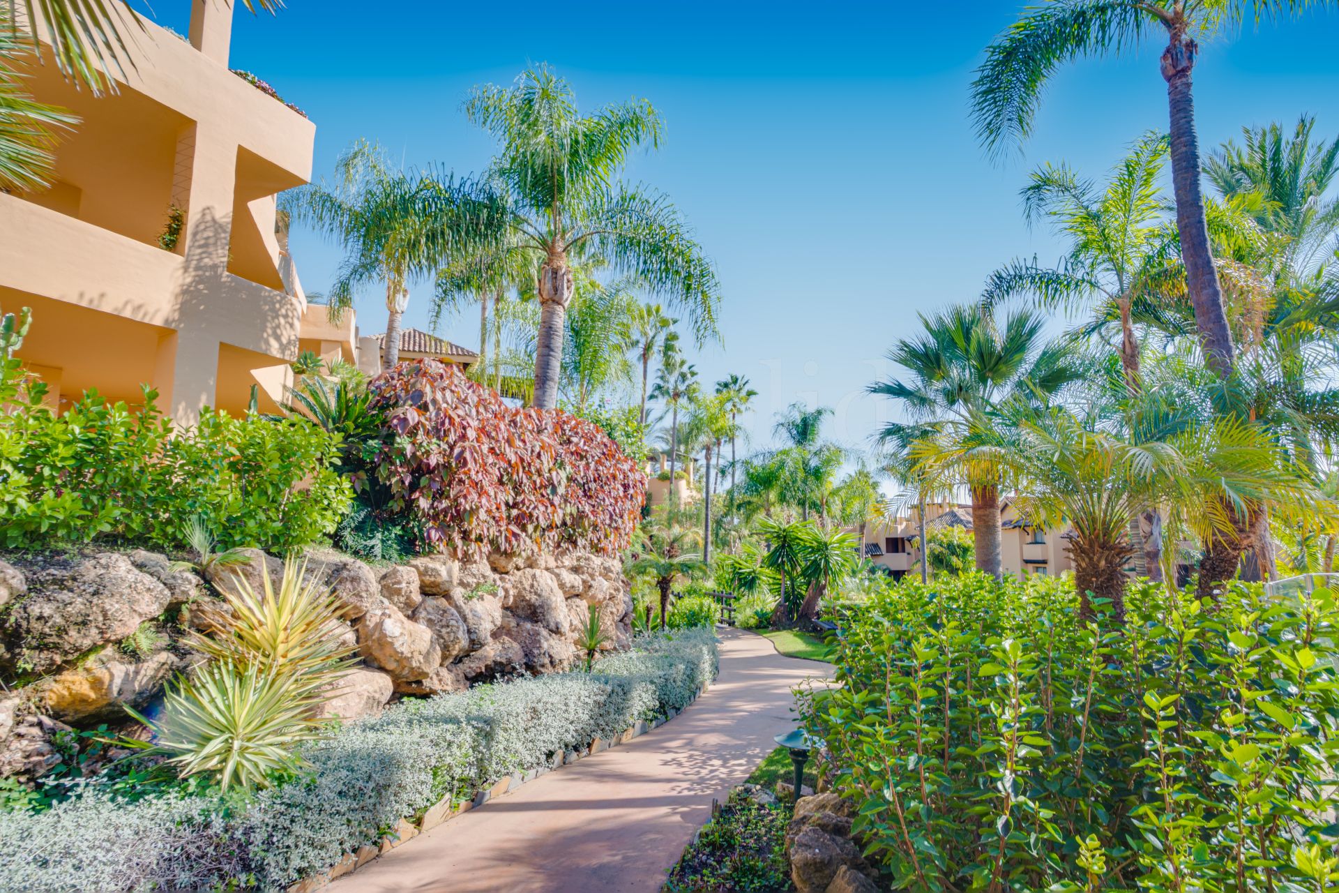 Ground Floor Apartment in Mansion Club, Marbella