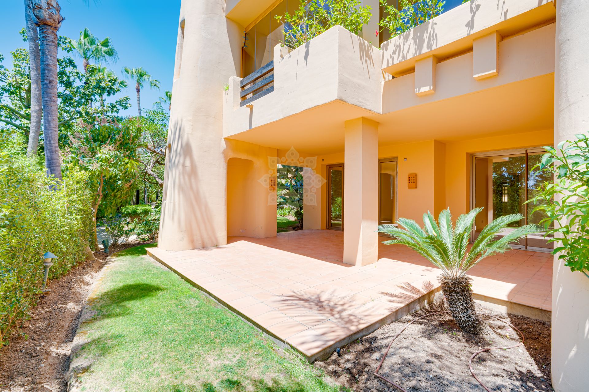 Ground Floor Apartment in Mansion Club, Marbella