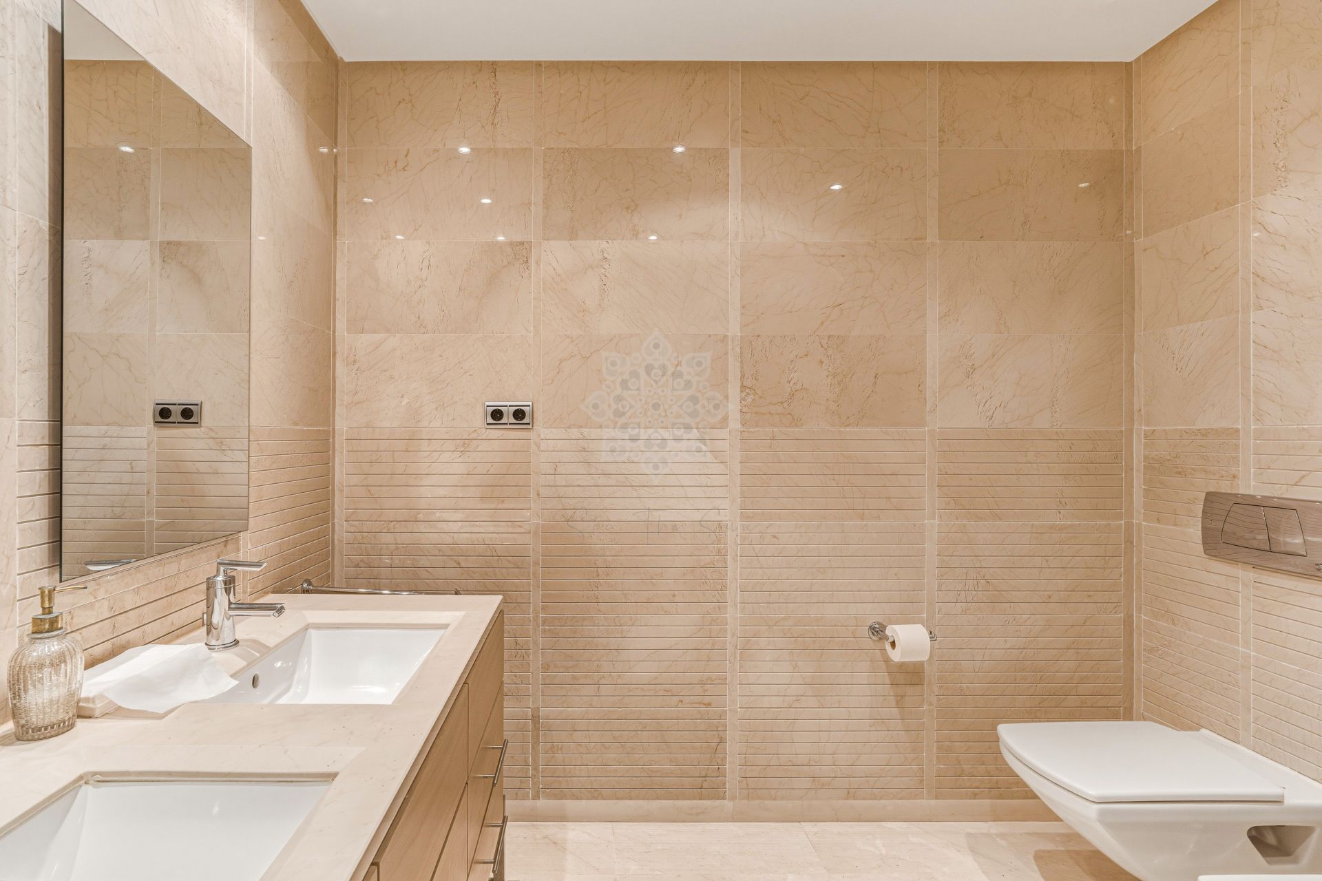 Ground Floor Apartment in Mansion Club, Marbella