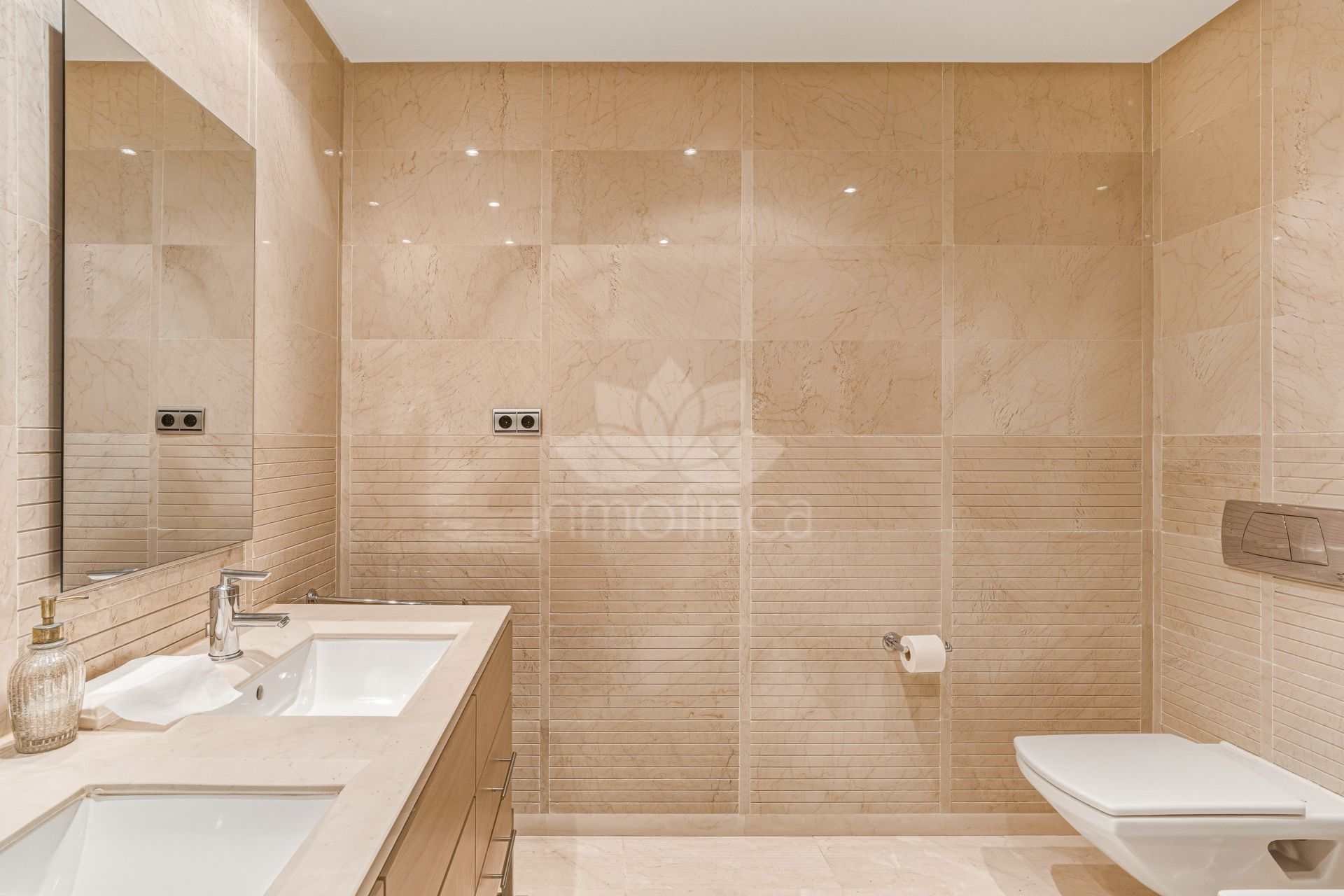 Ground Floor Apartment in Mansion Club, Marbella