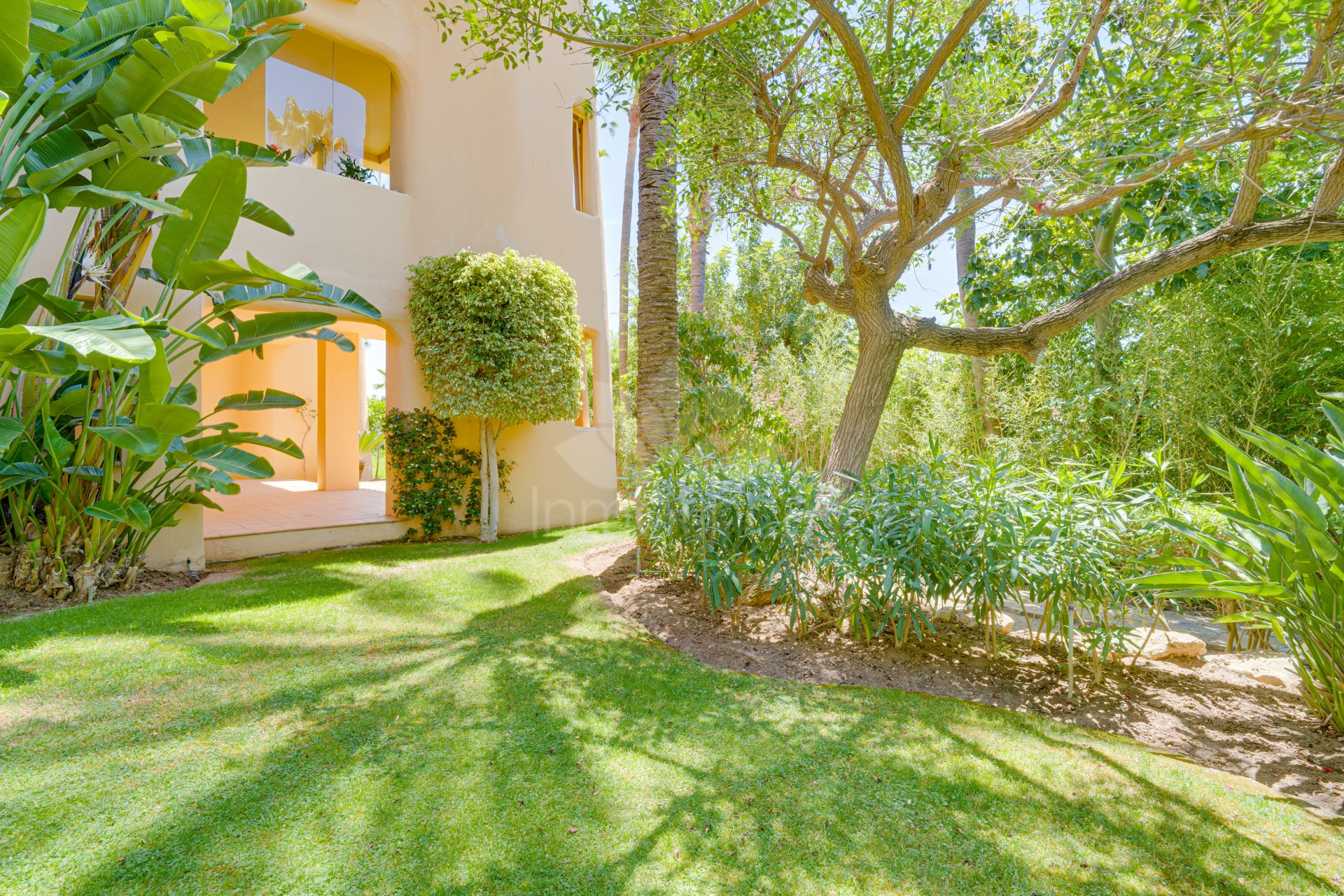 Ground Floor Apartment in Mansion Club, Marbella