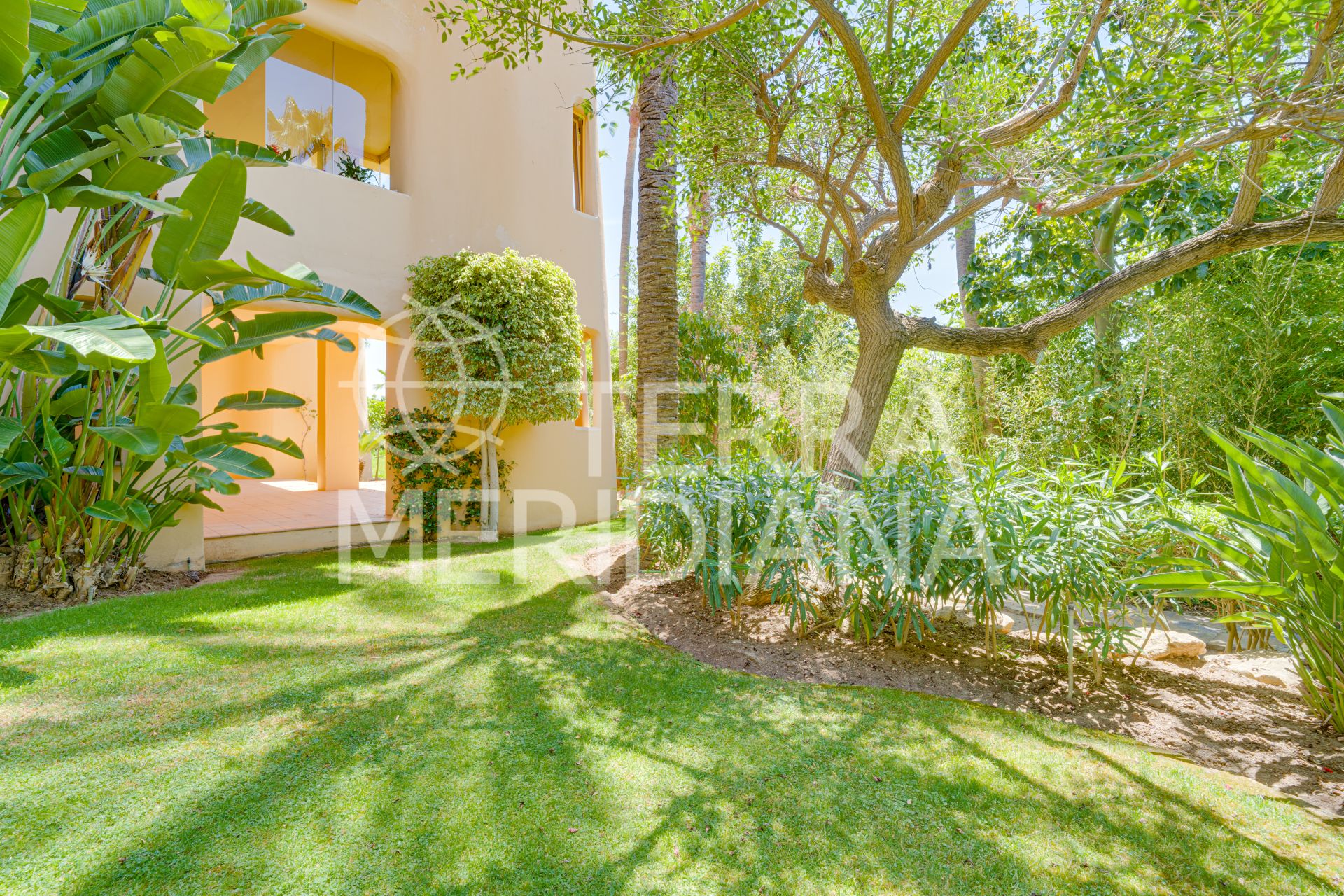Ground Floor Apartment in Mansion Club, Marbella