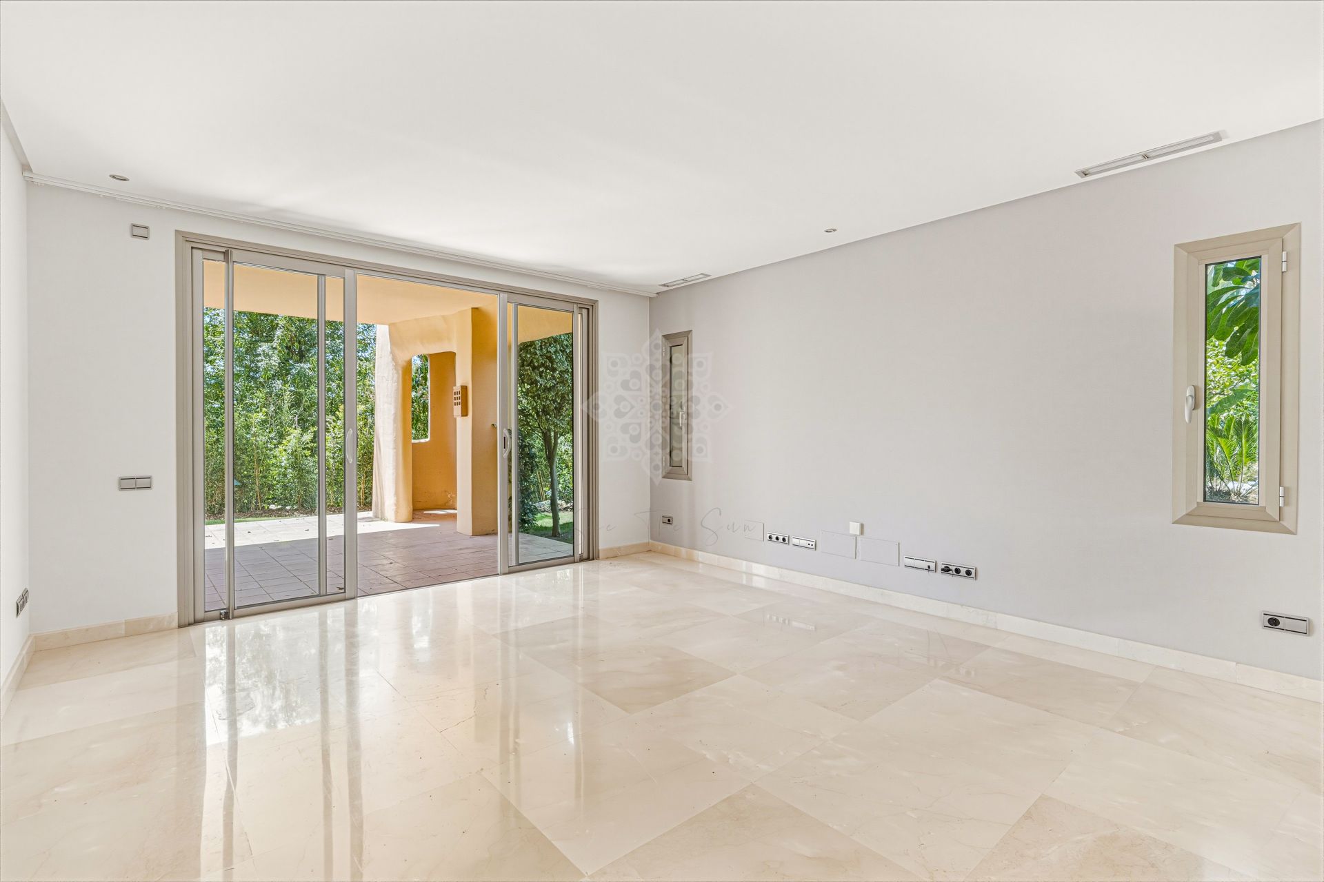 Ground Floor Apartment in Mansion Club, Marbella