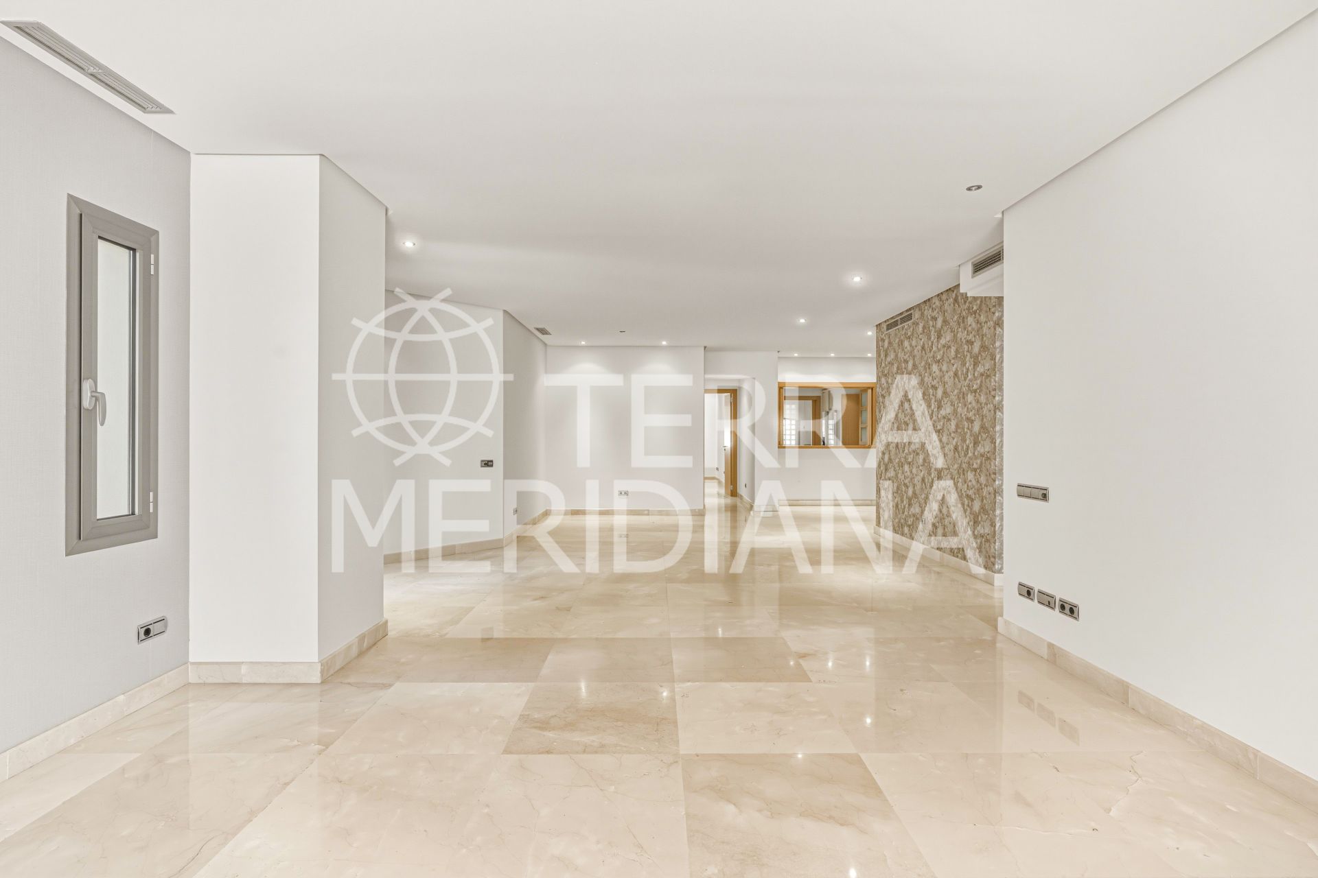 Ground Floor Apartment in Mansion Club, Marbella